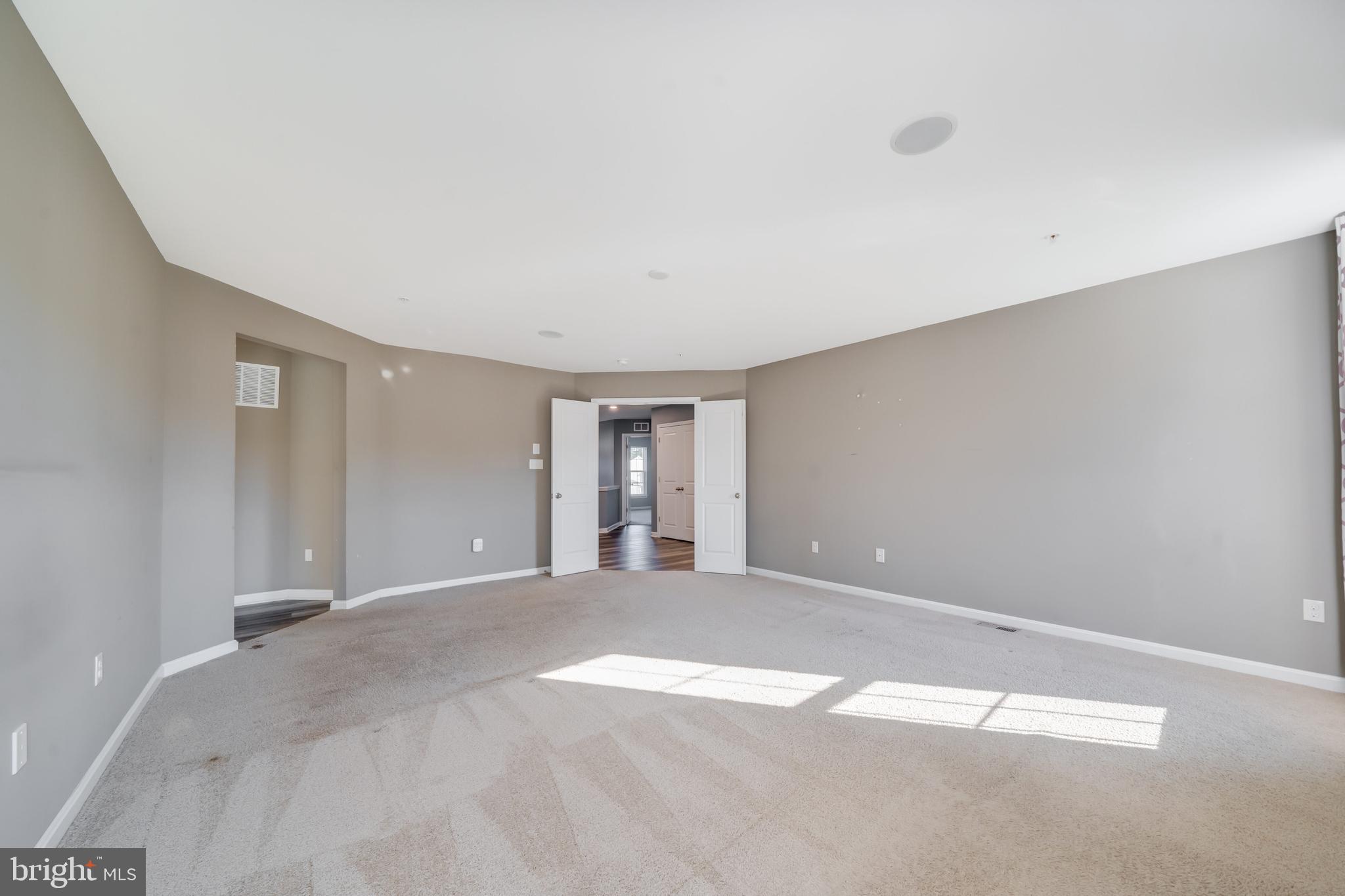 BROAD CREEK HOLLOW - Residential