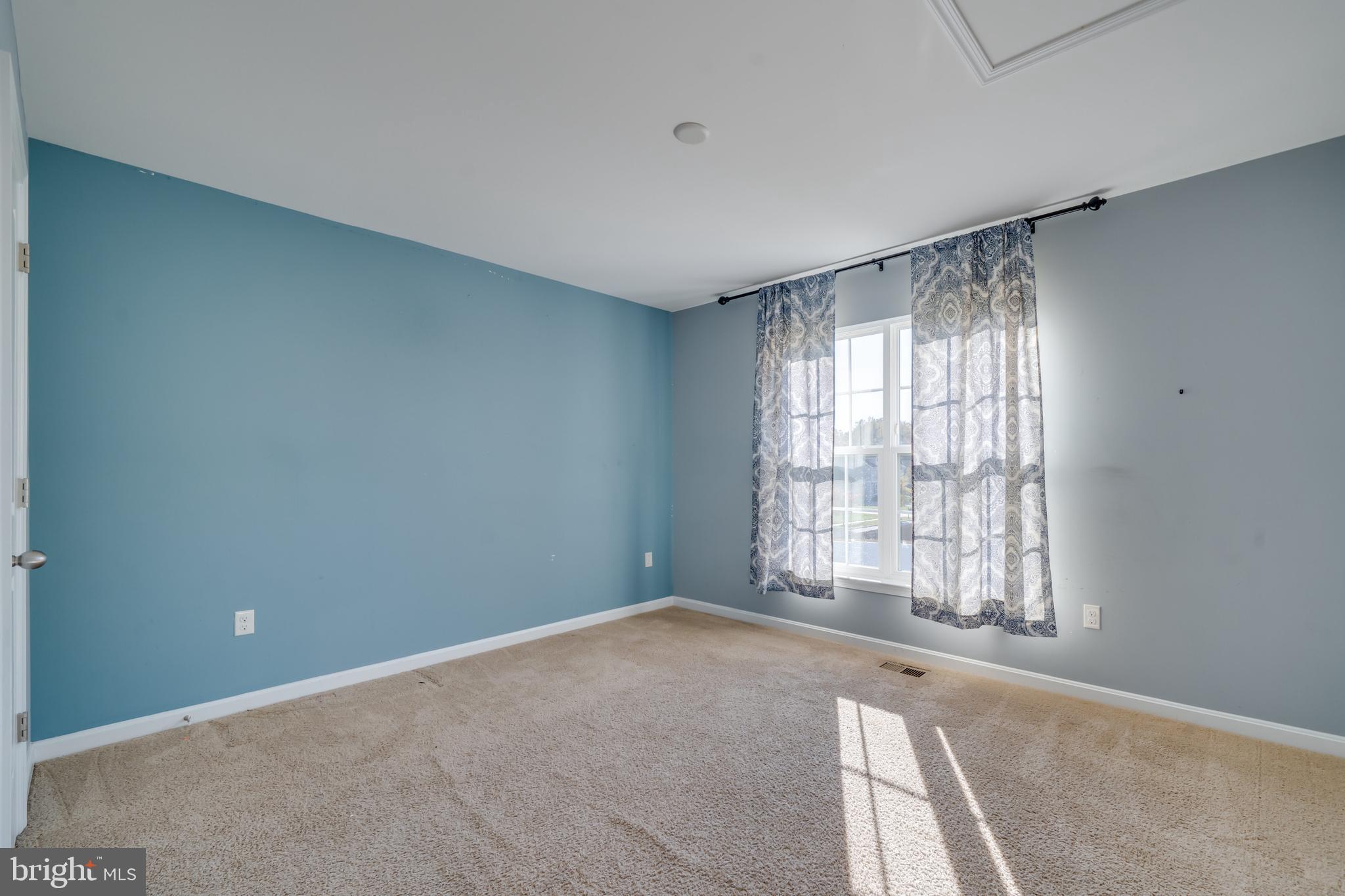 BROAD CREEK HOLLOW - Residential