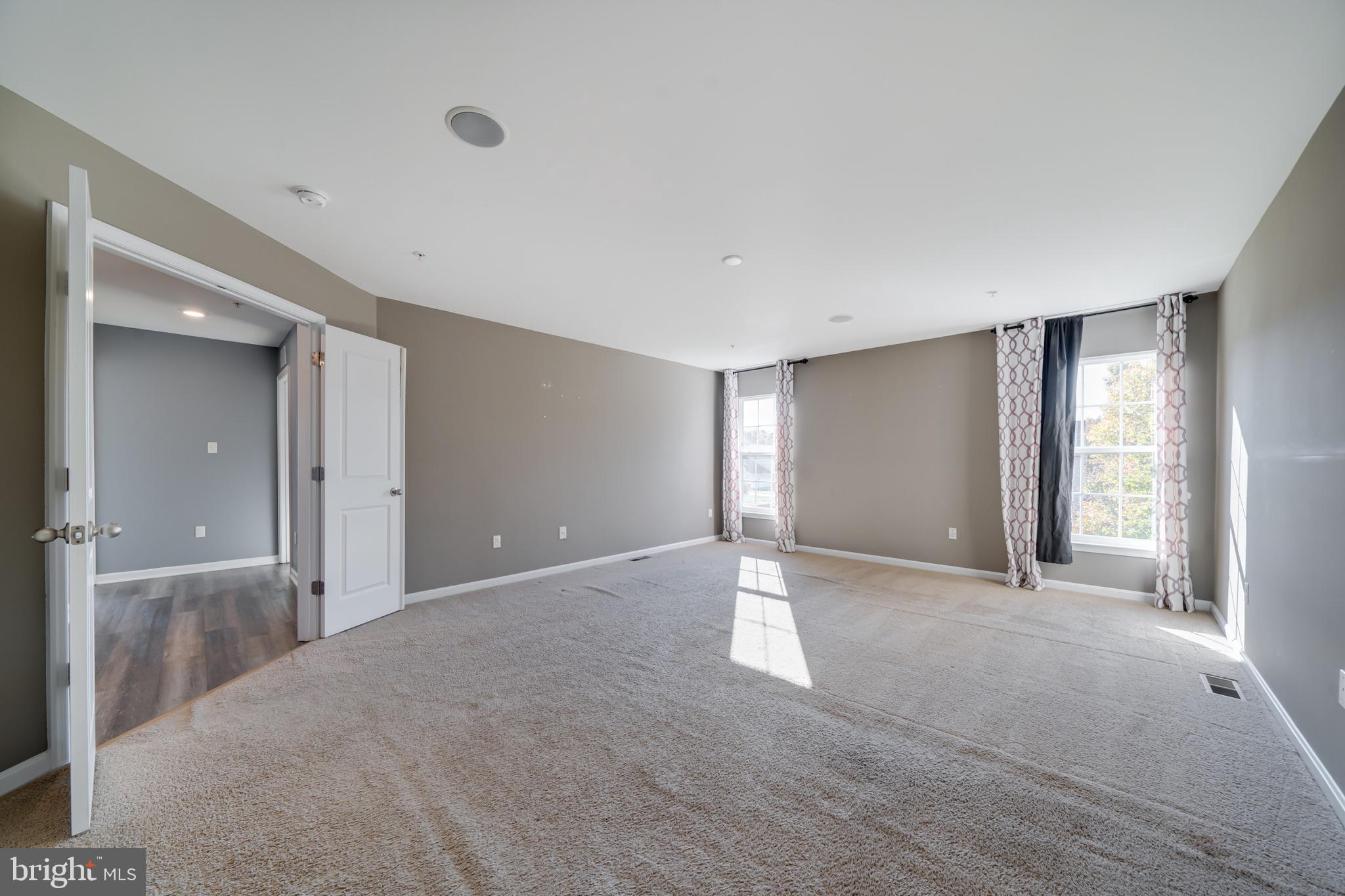 BROAD CREEK HOLLOW - Residential