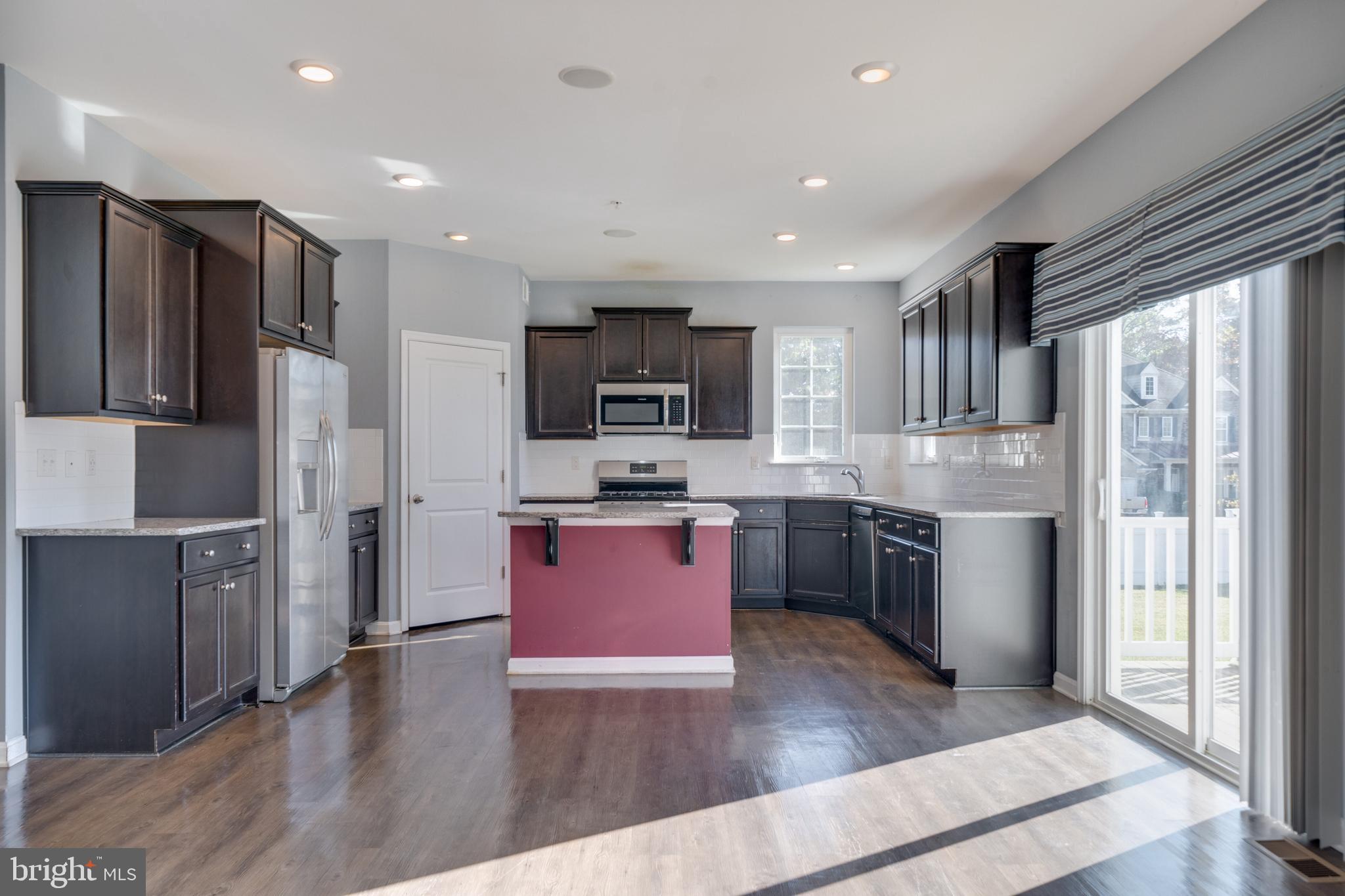 BROAD CREEK HOLLOW - Residential