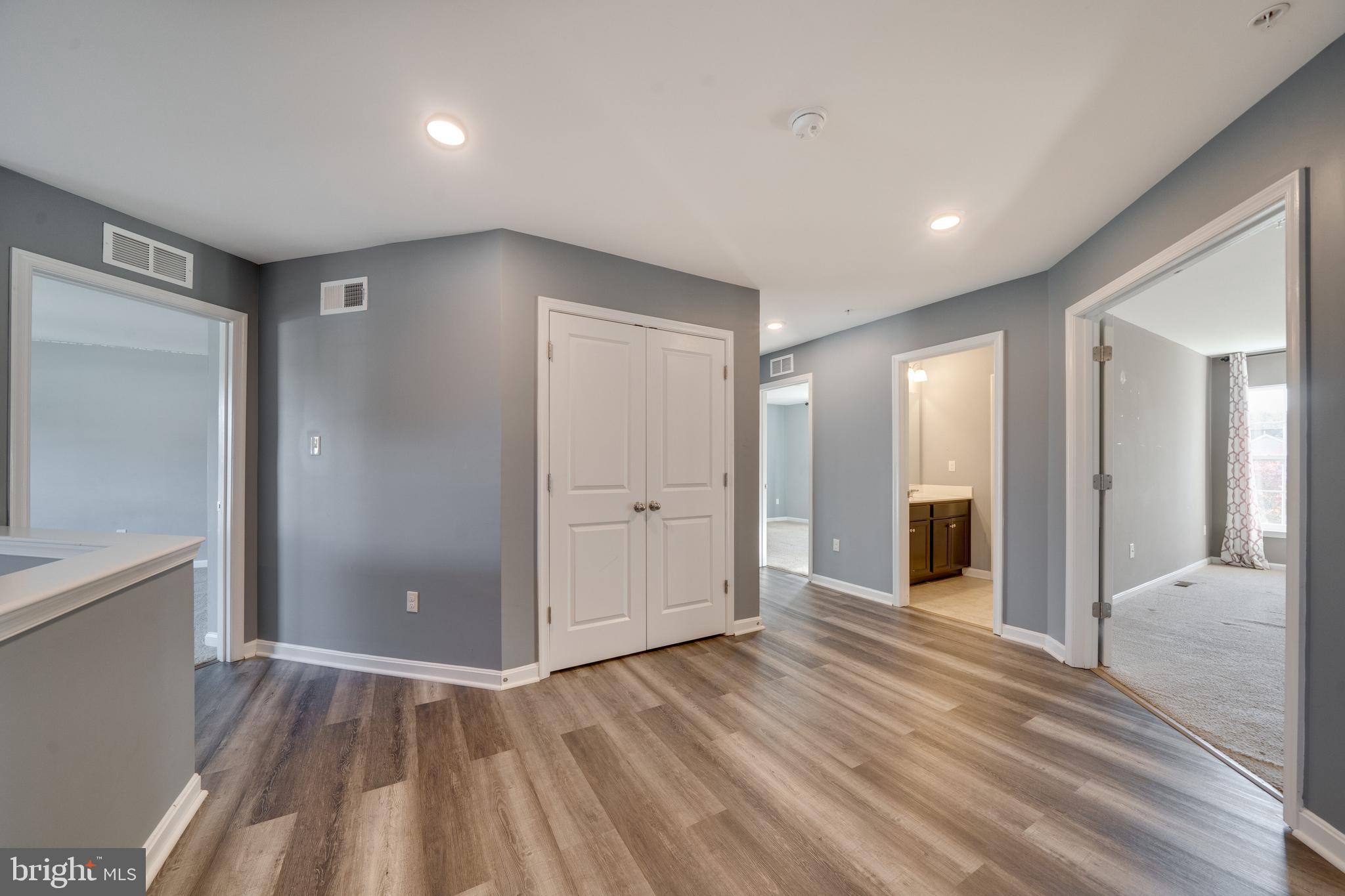 BROAD CREEK HOLLOW - Residential