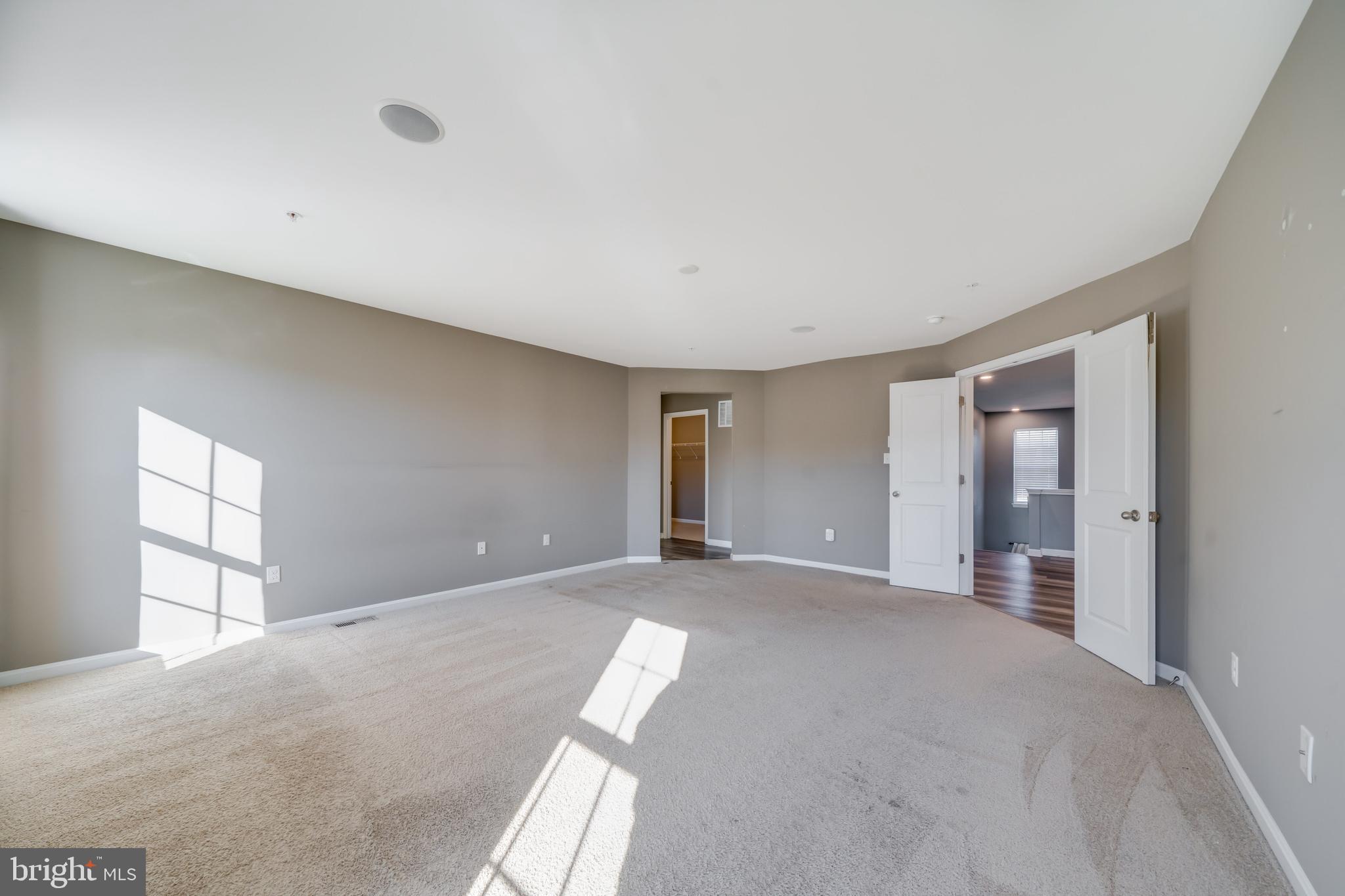 BROAD CREEK HOLLOW - Residential