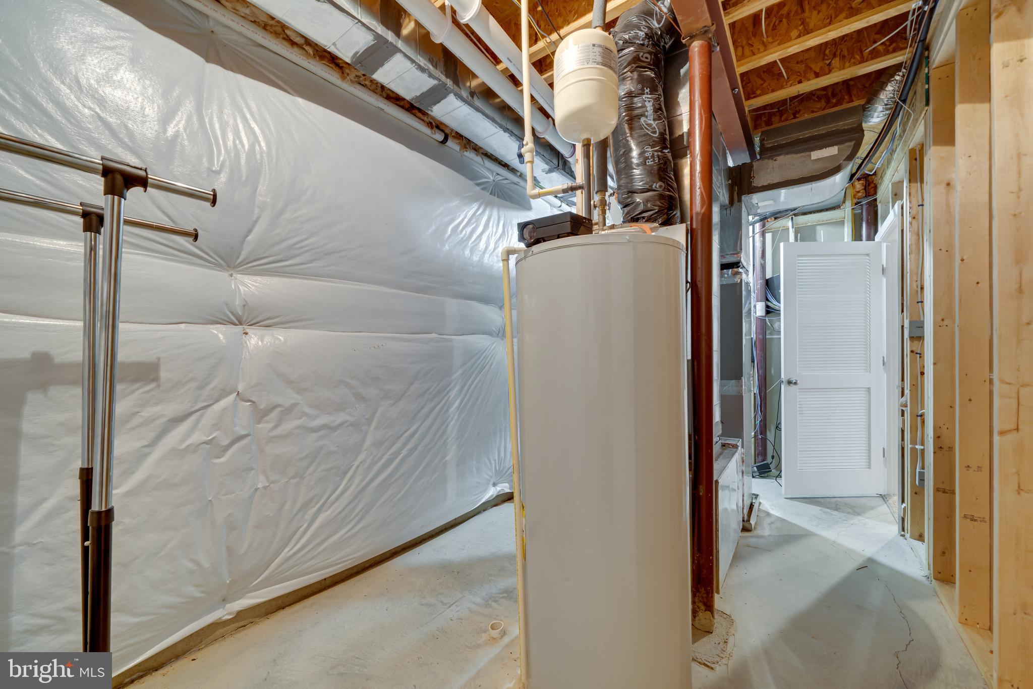 BROAD CREEK HOLLOW - Residential