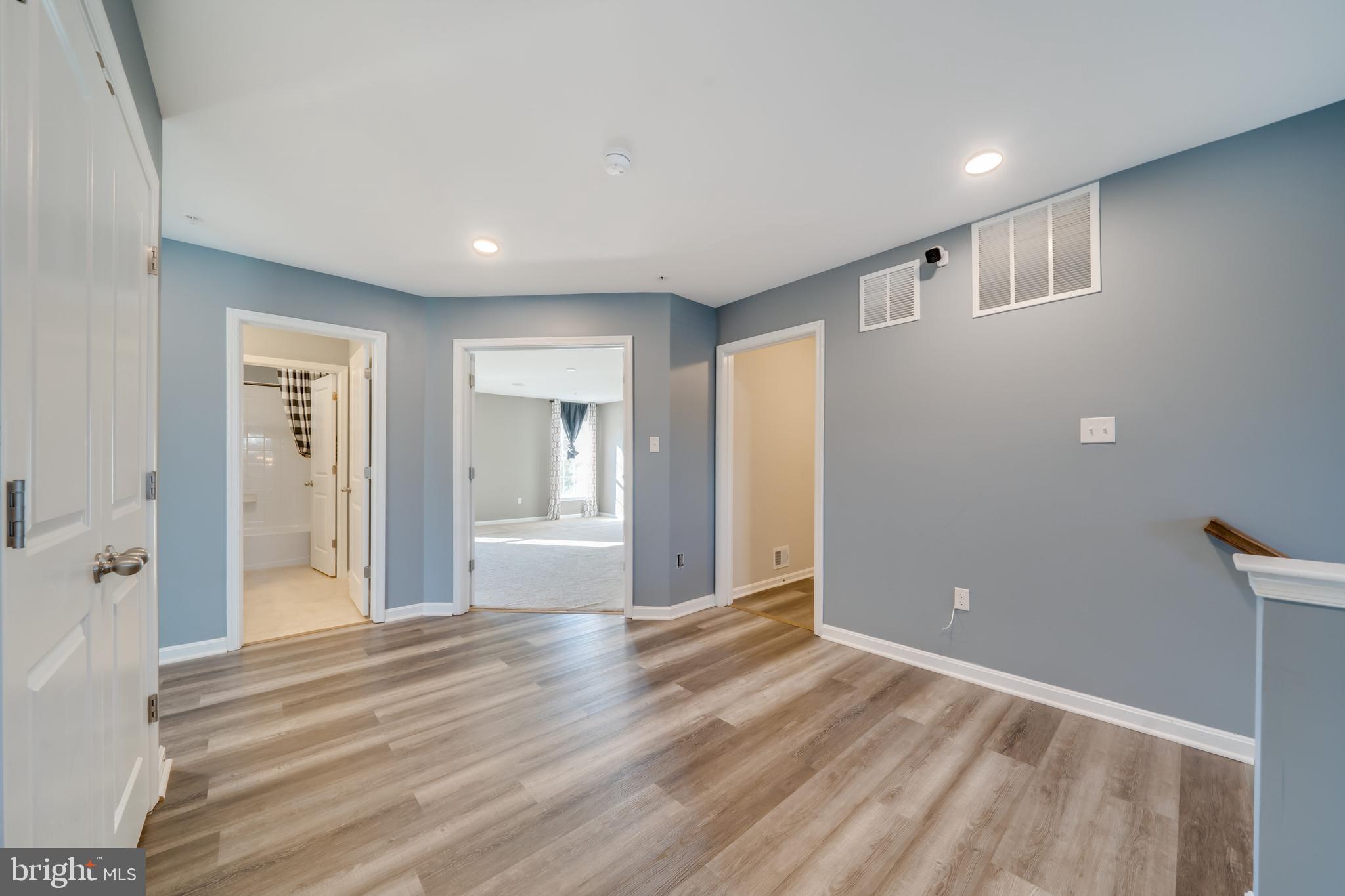 BROAD CREEK HOLLOW - Residential