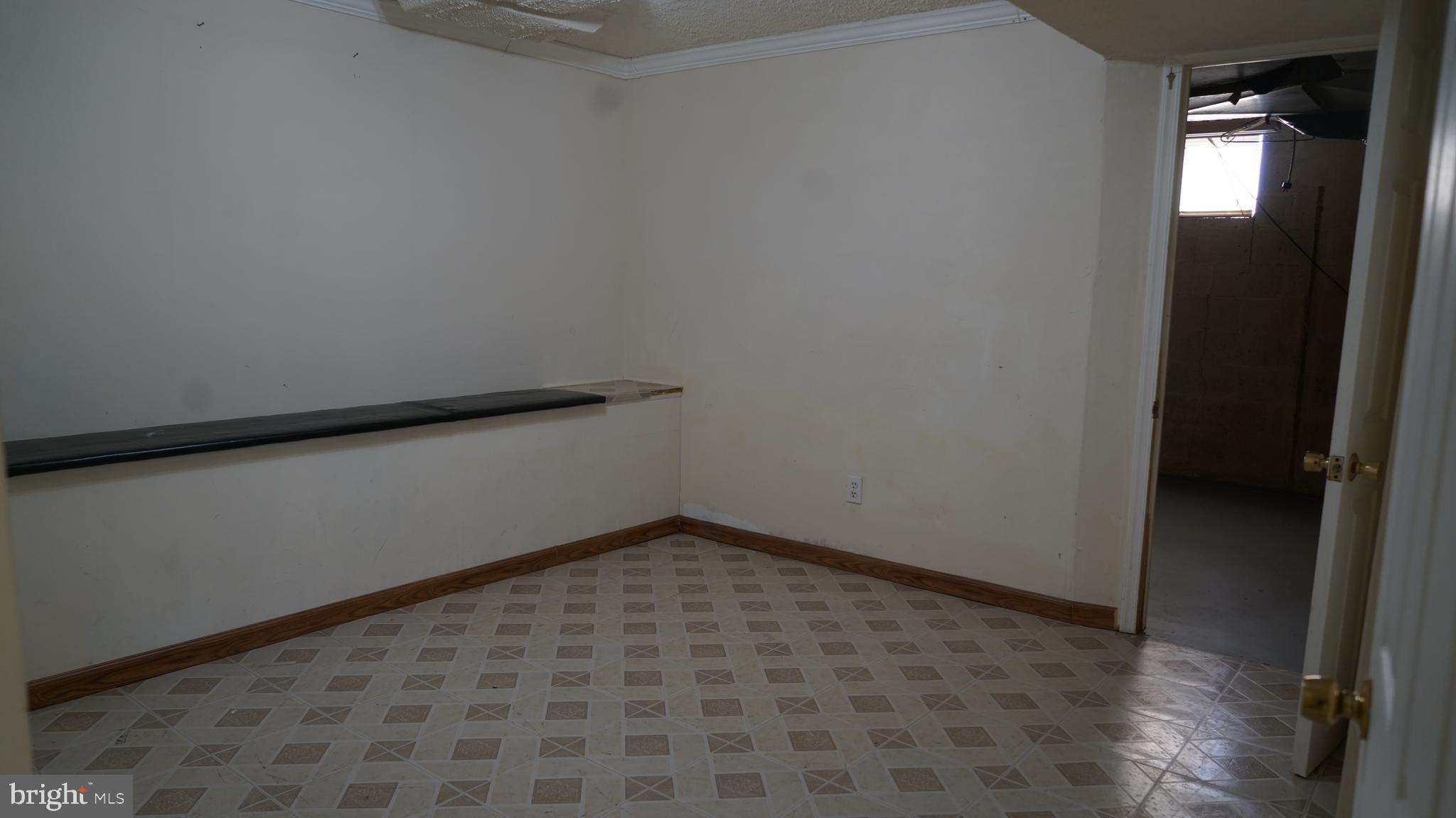 OWINGS MILLS - Residential