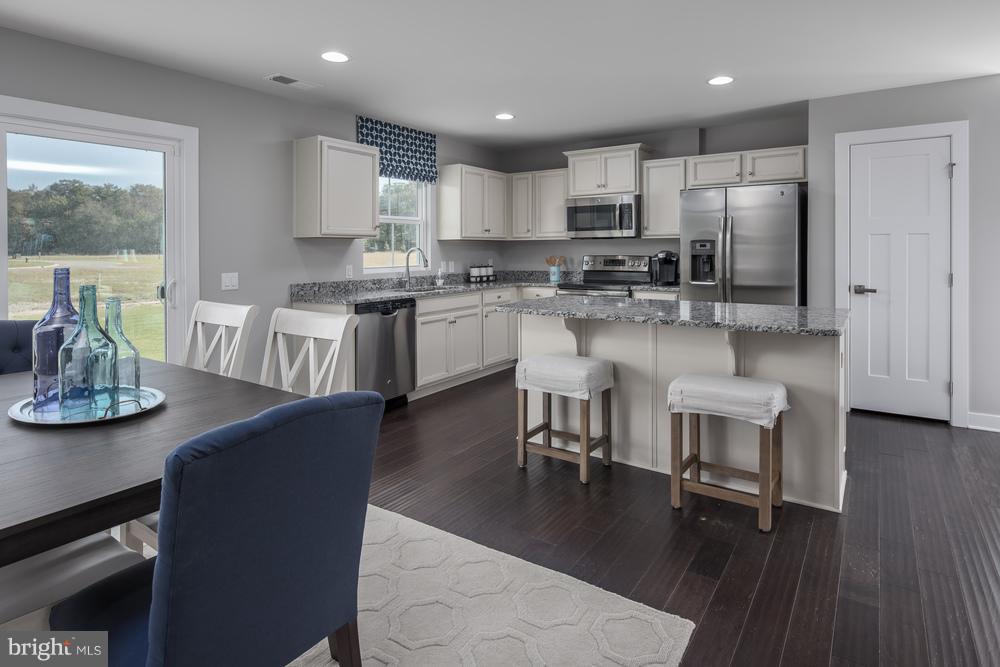 LEGENDS AT SADSBURY - Residential