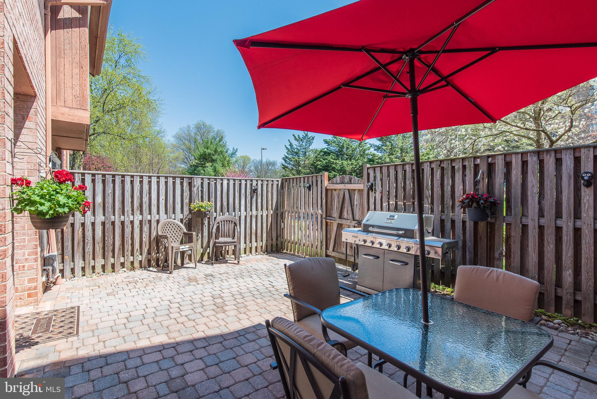 PATRIDGE COURTS CONDOMINIUMS - Residential