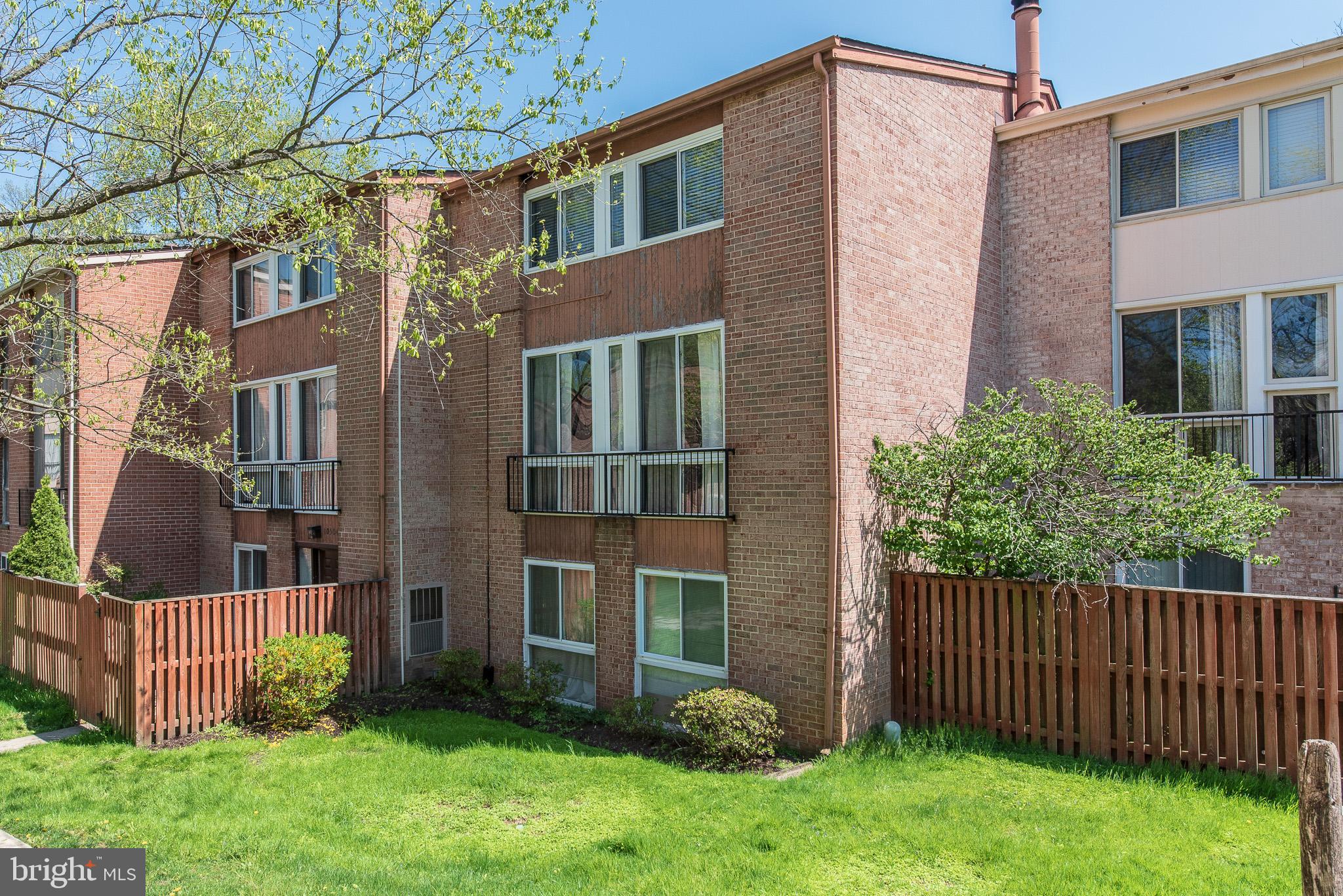 PATRIDGE COURTS CONDOMINIUMS - Residential