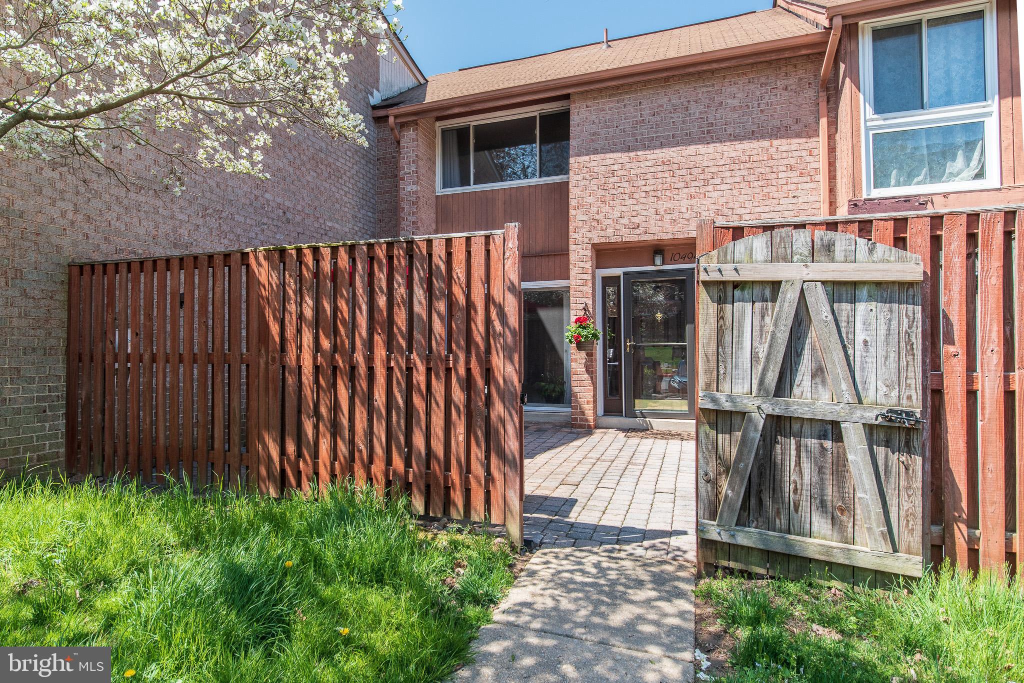 PATRIDGE COURTS CONDOMINIUMS - Residential