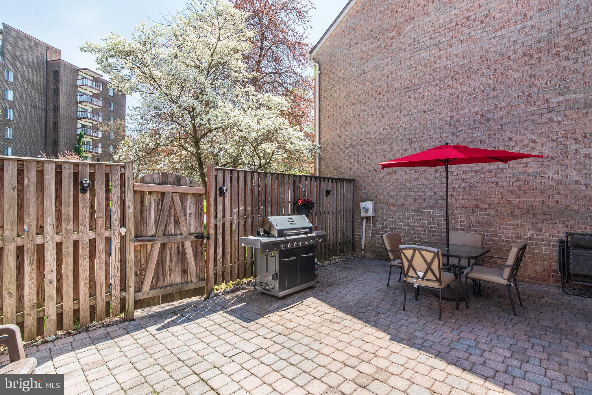 PATRIDGE COURTS CONDOMINIUMS - Residential