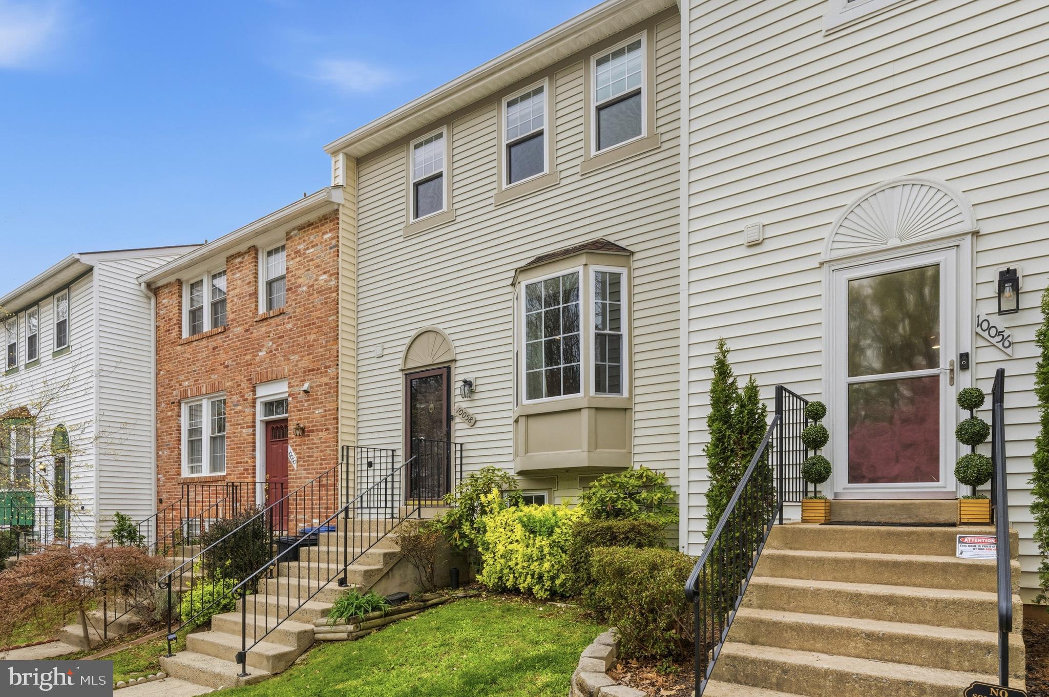 BURKE CENTRE - Residential