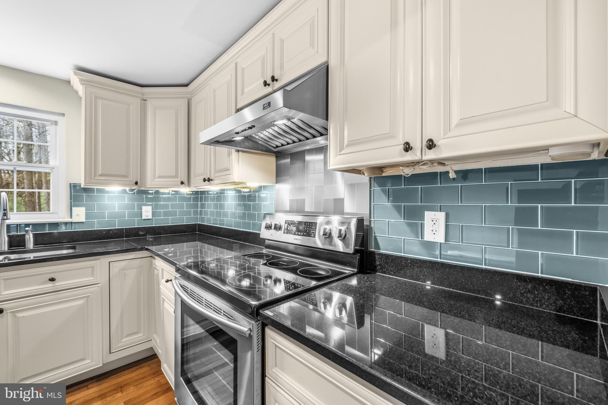 BURKE CENTRE - Residential