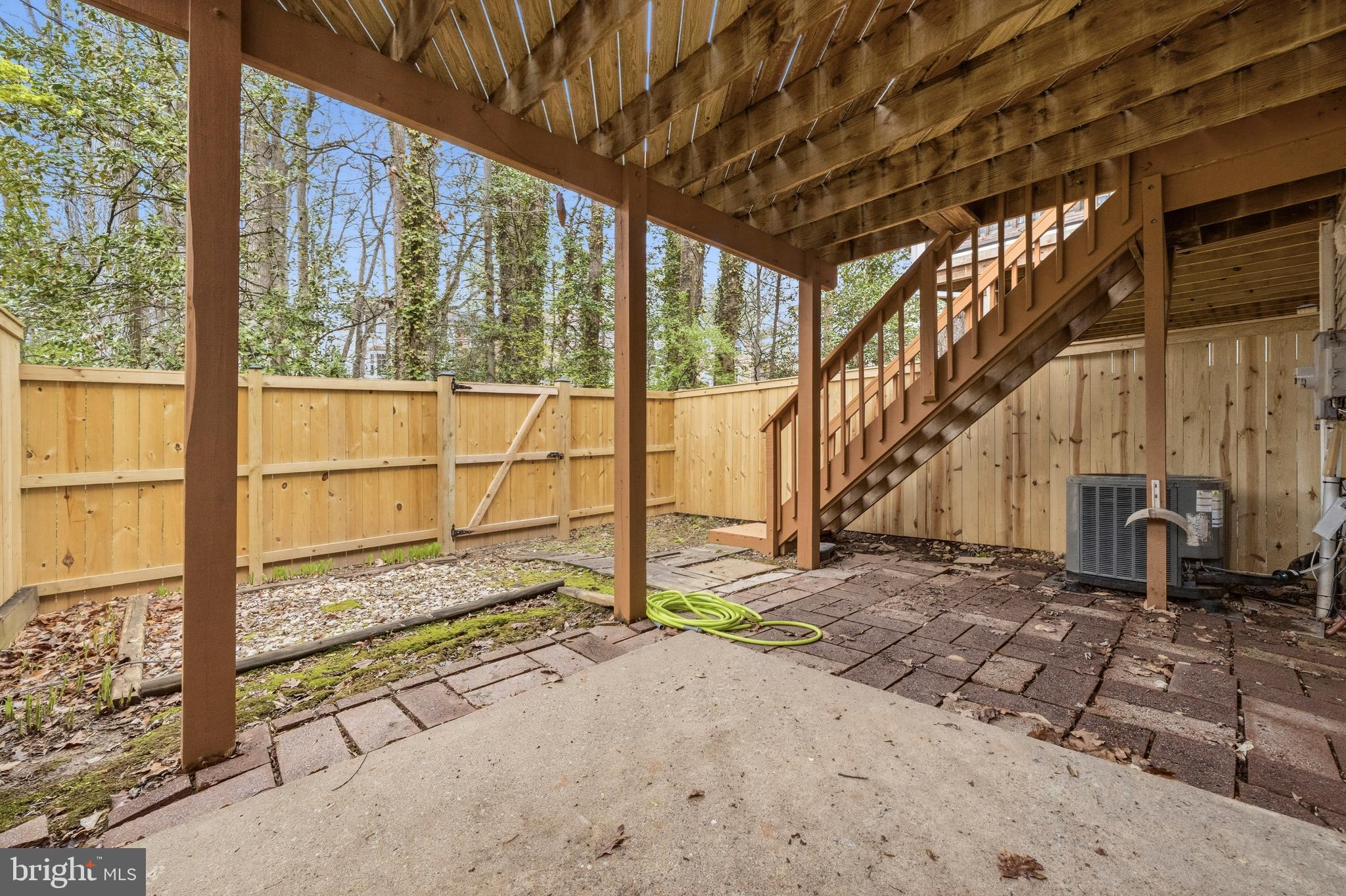 BURKE CENTRE - Residential