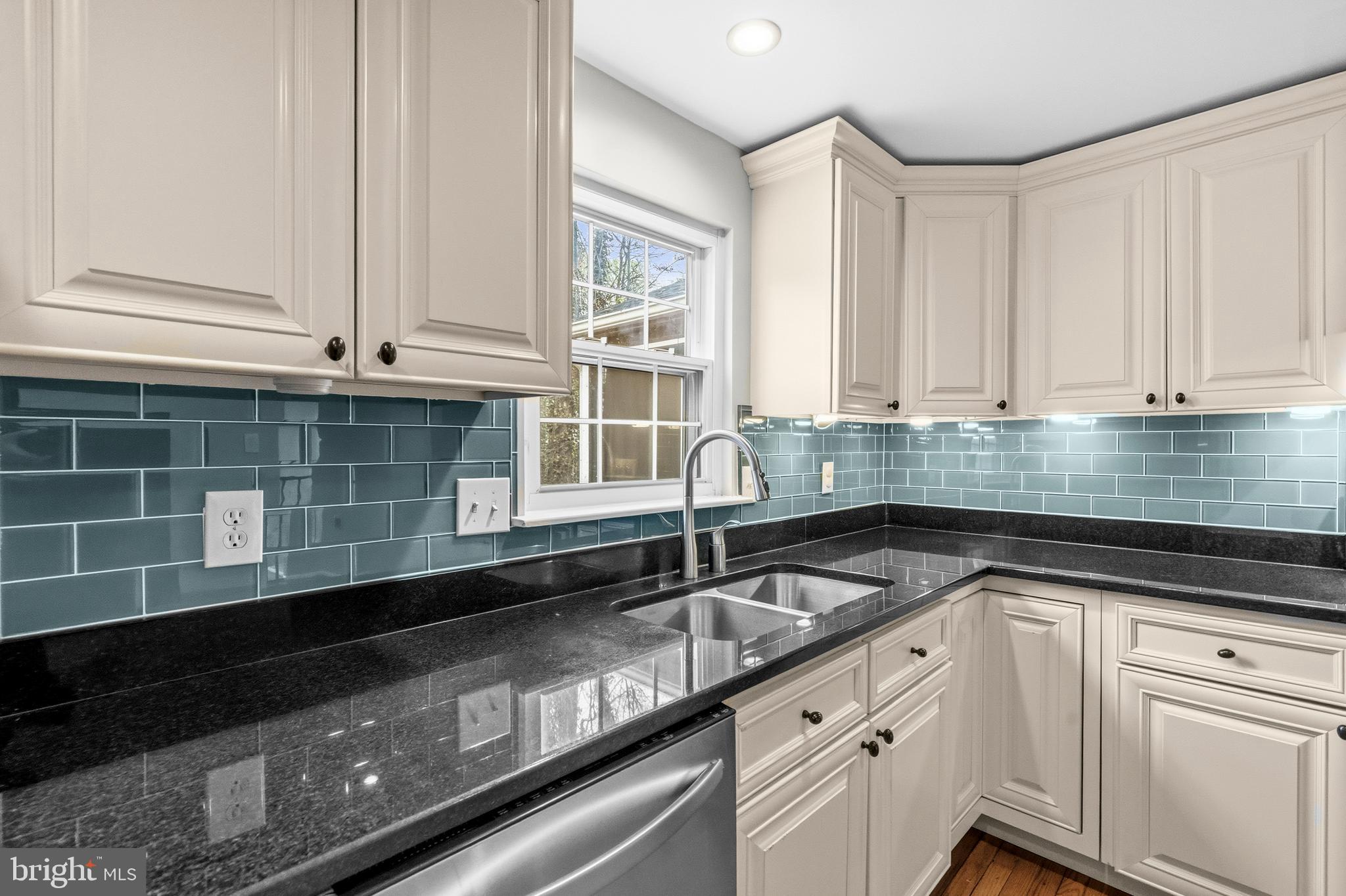 BURKE CENTRE - Residential