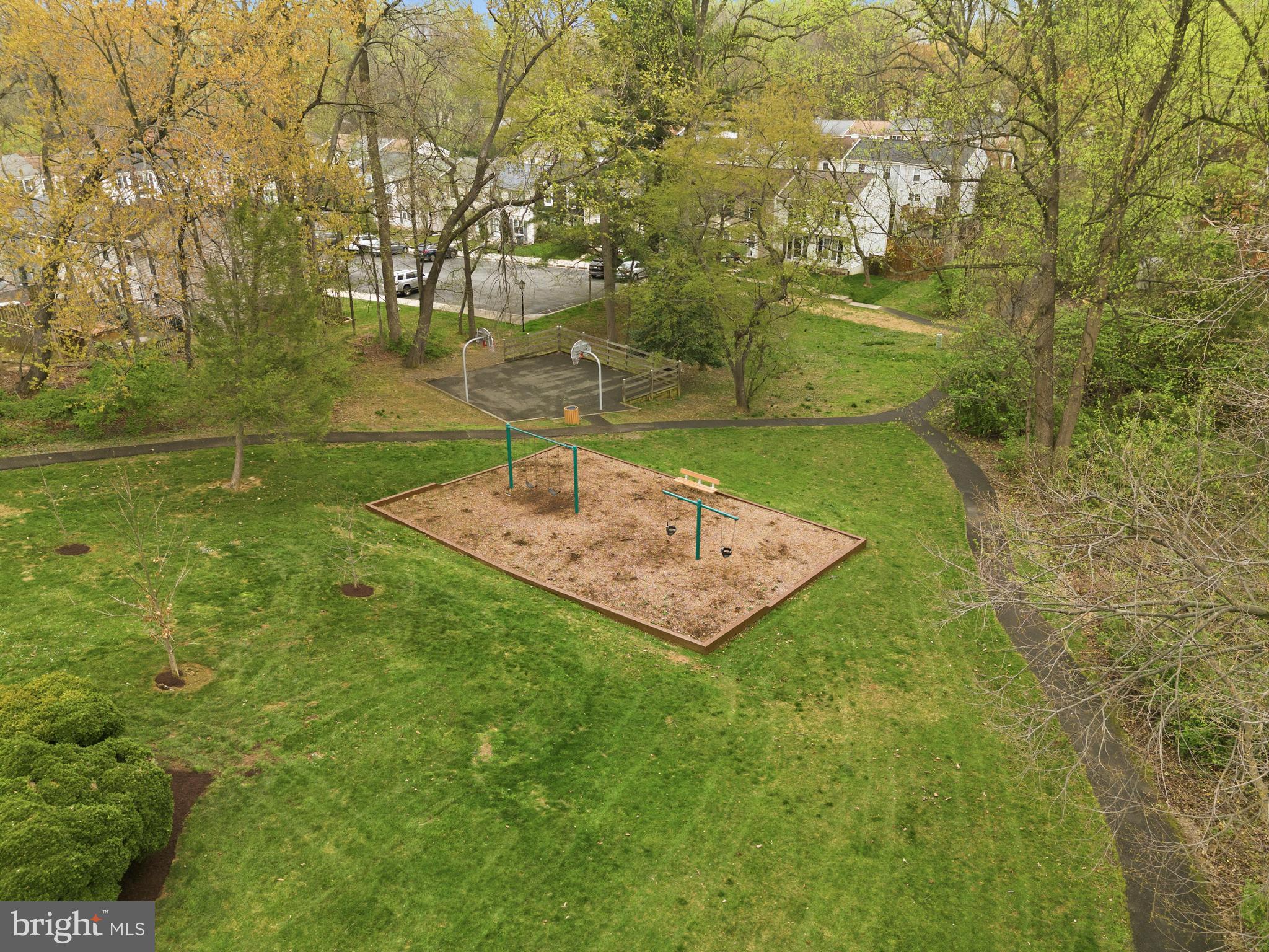 BURKE CENTRE - Residential