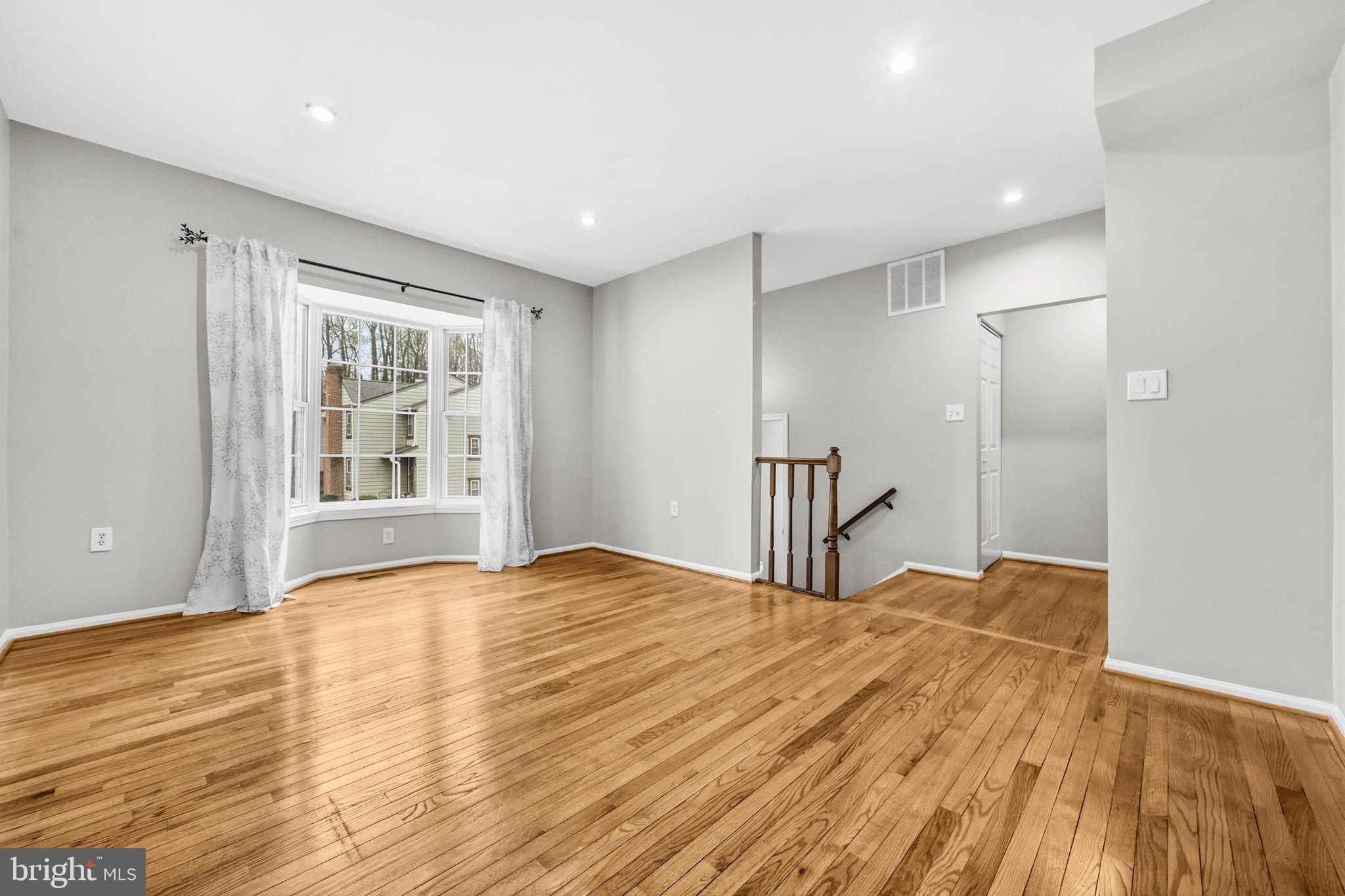 BURKE CENTRE - Residential