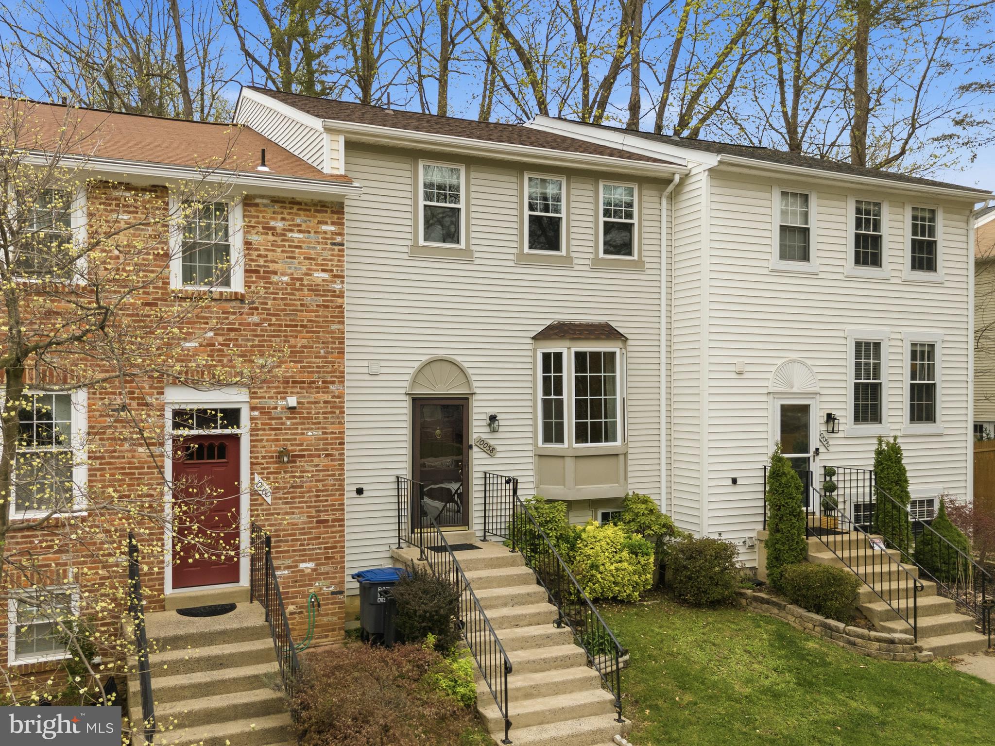 BURKE CENTRE - Residential