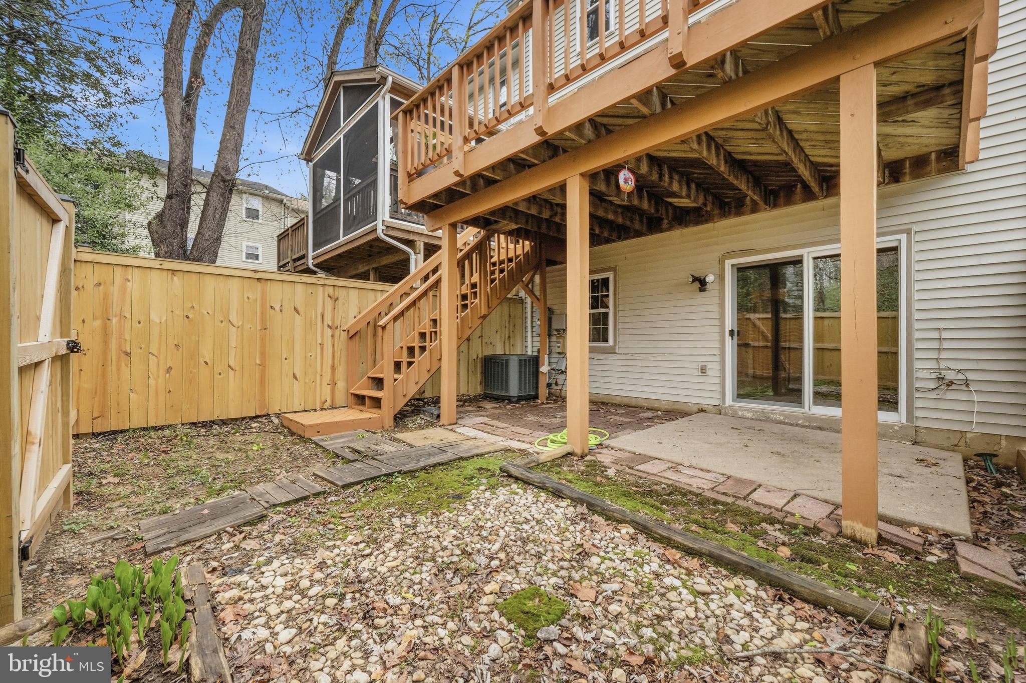 BURKE CENTRE - Residential