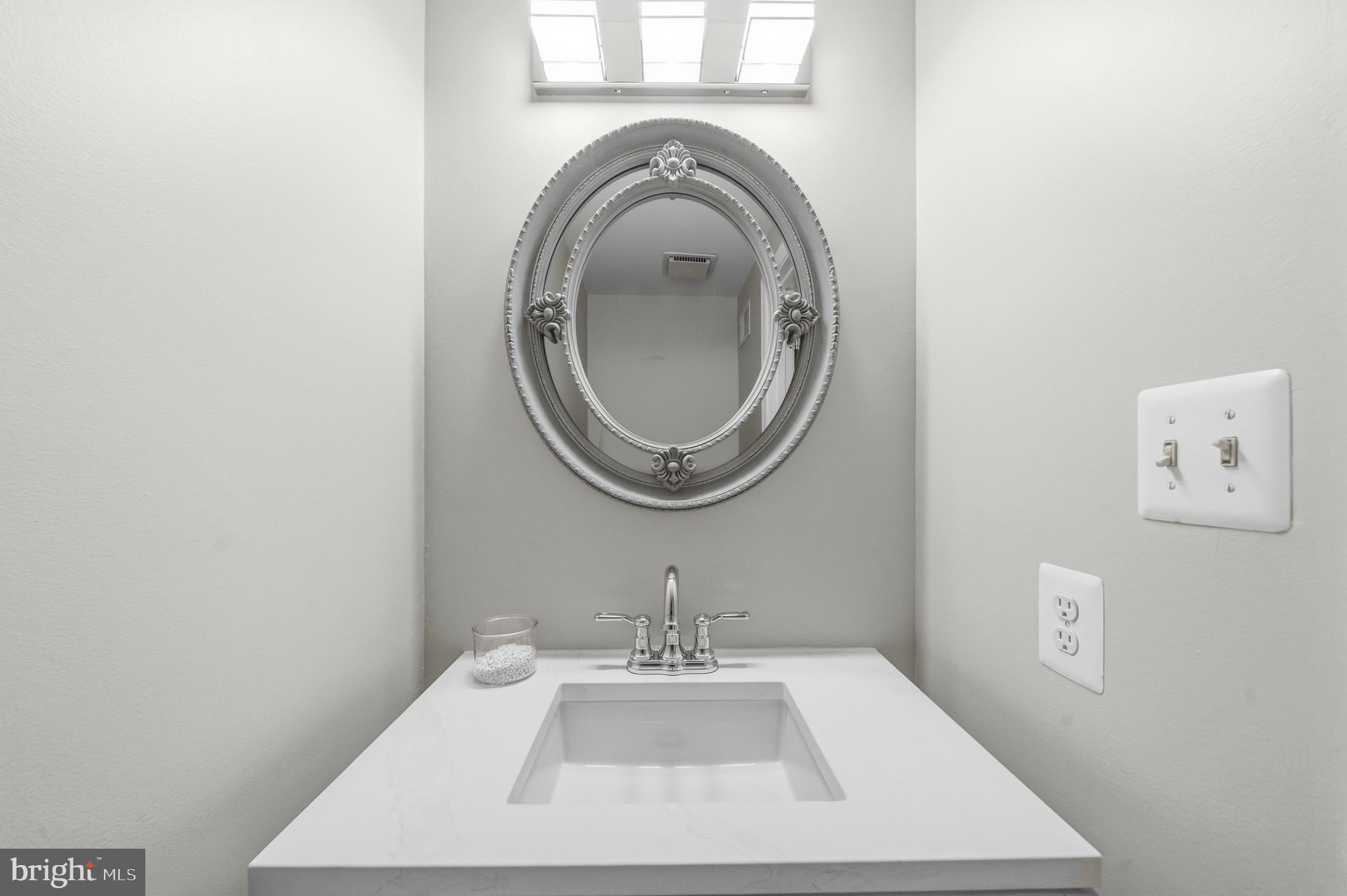 BURKE CENTRE - Residential