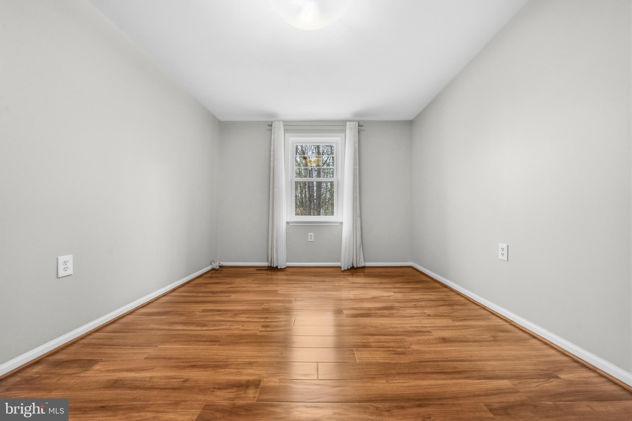 BURKE CENTRE - Residential