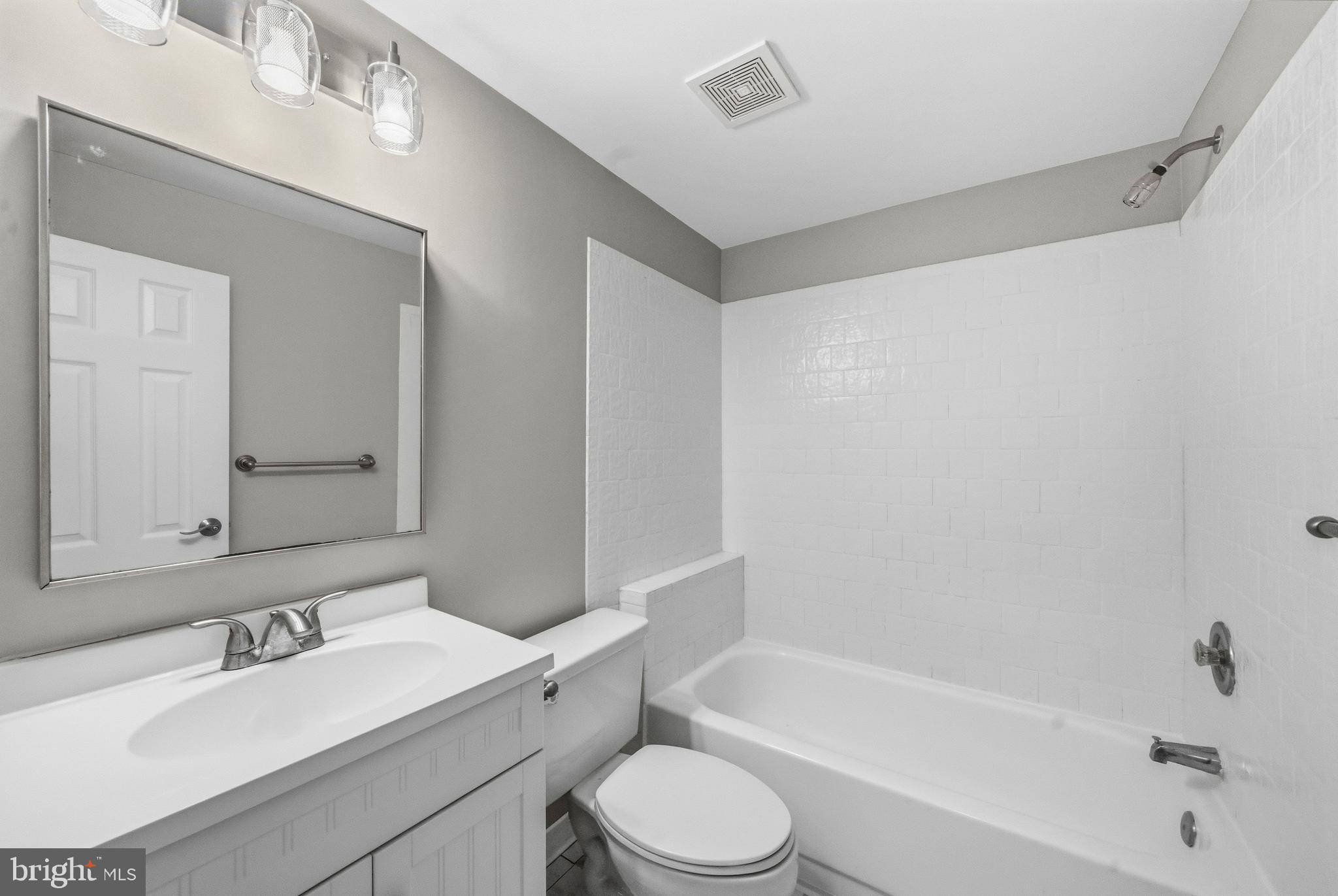 BURKE CENTRE - Residential