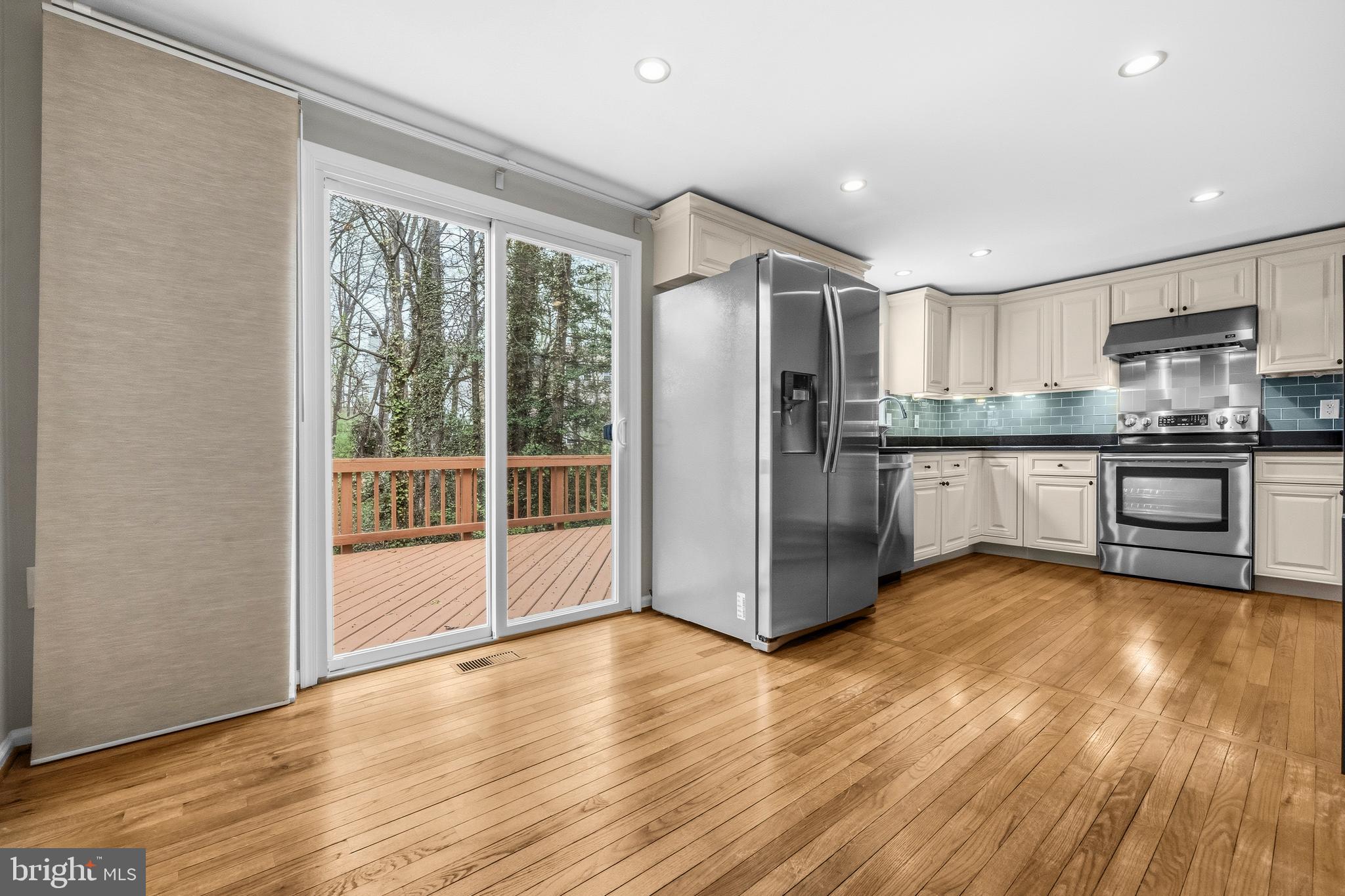 BURKE CENTRE - Residential