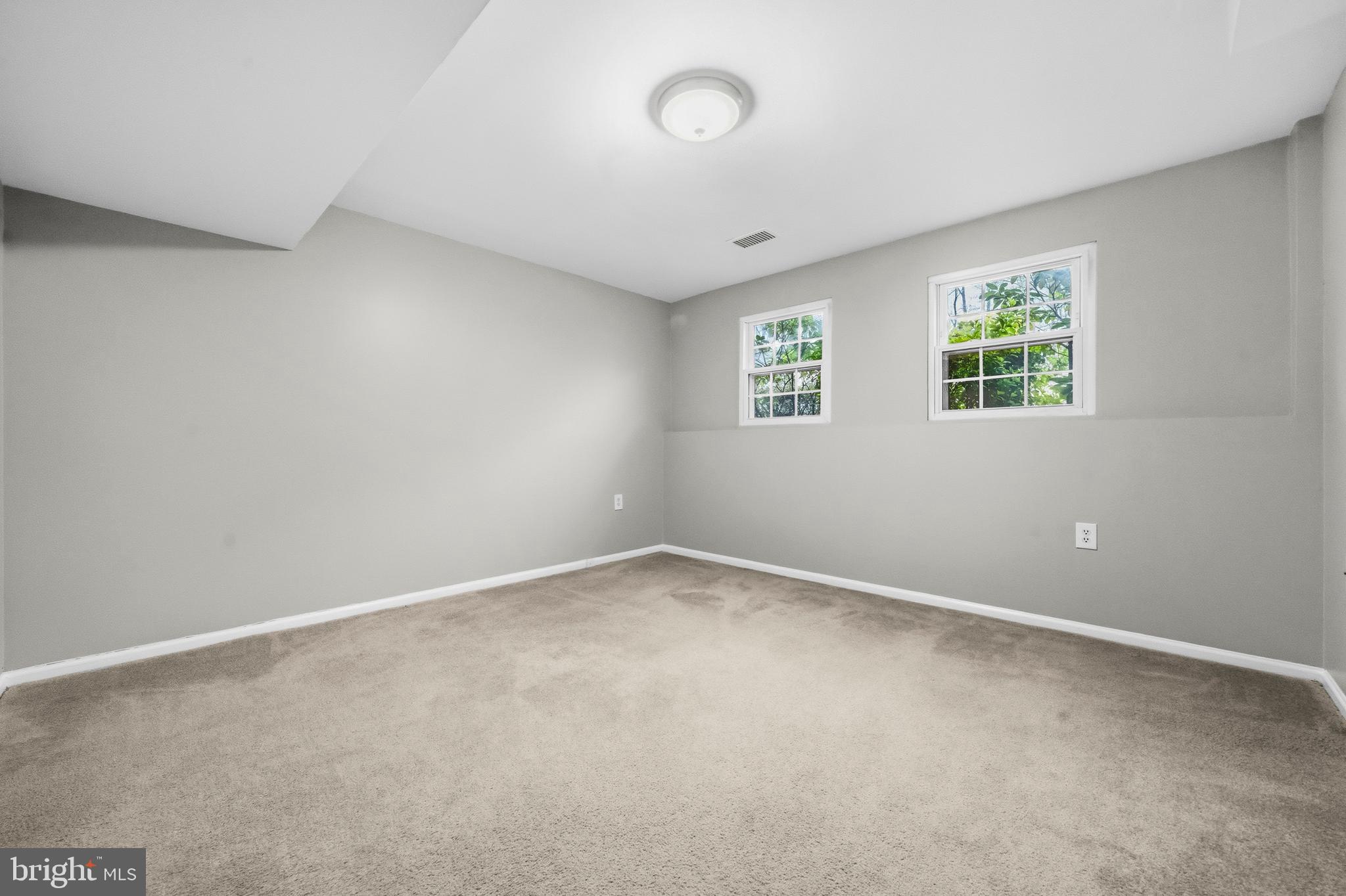 BURKE CENTRE - Residential