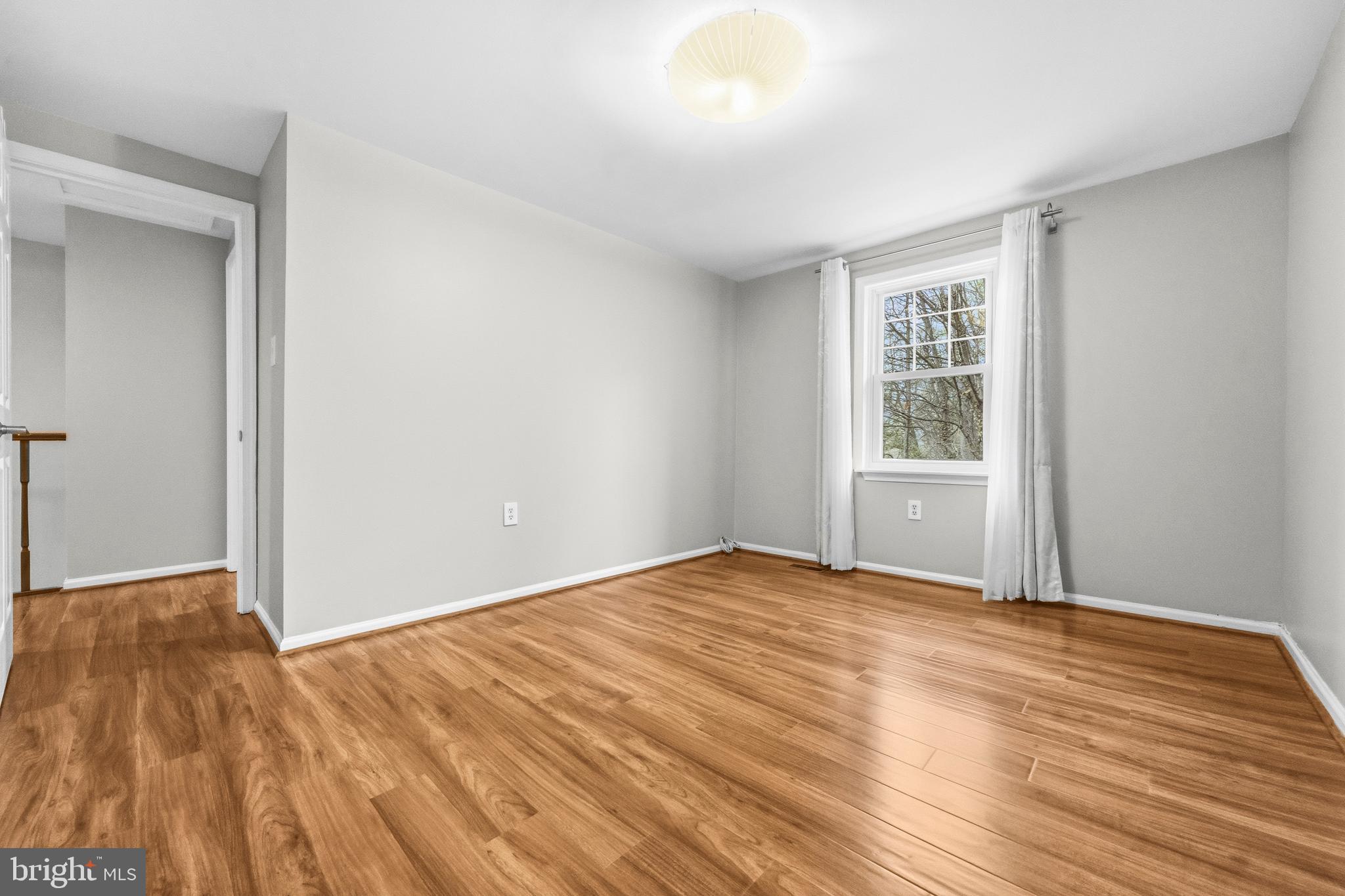 BURKE CENTRE - Residential