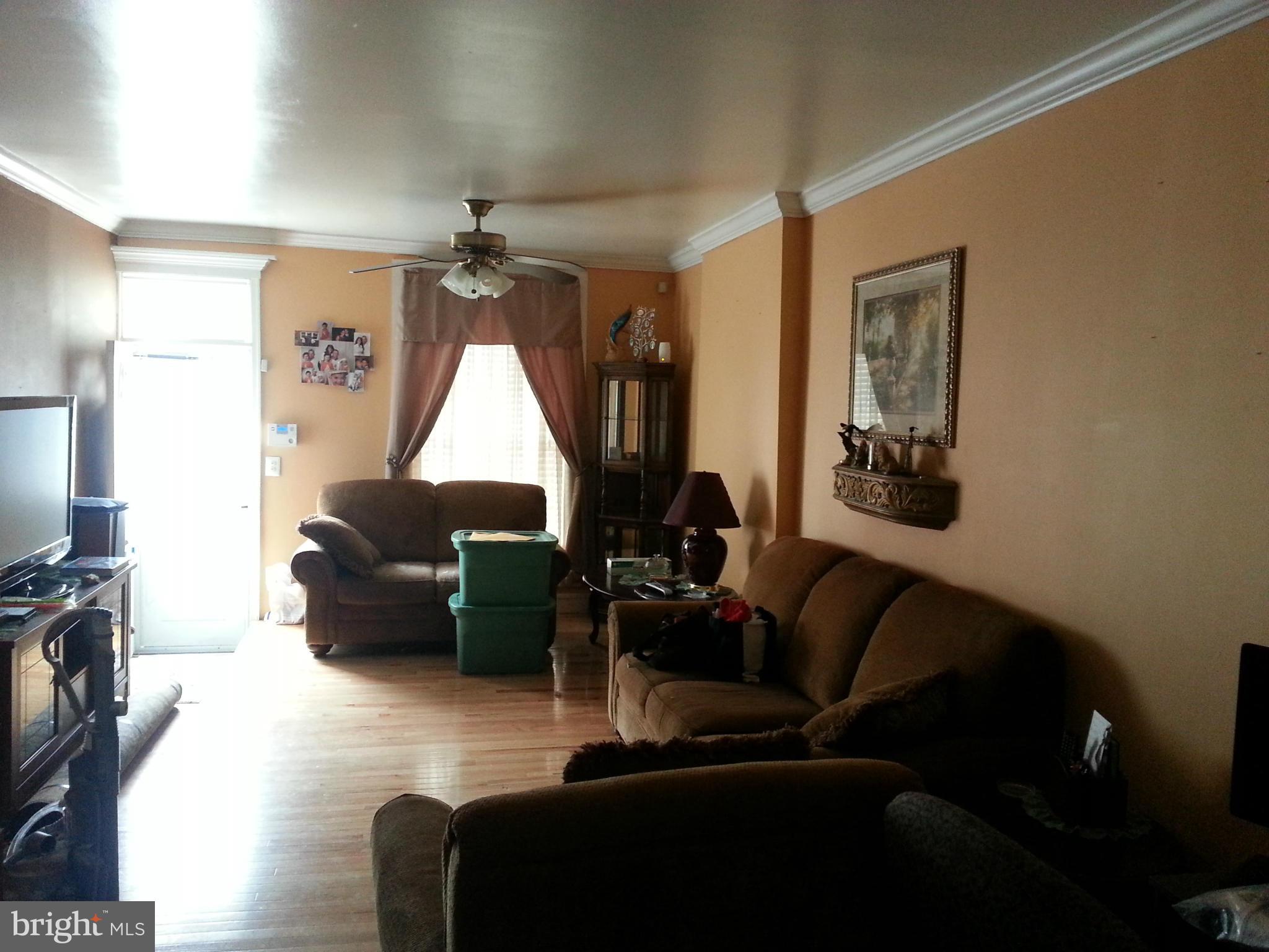 HIGHLANDTOWN - Residential