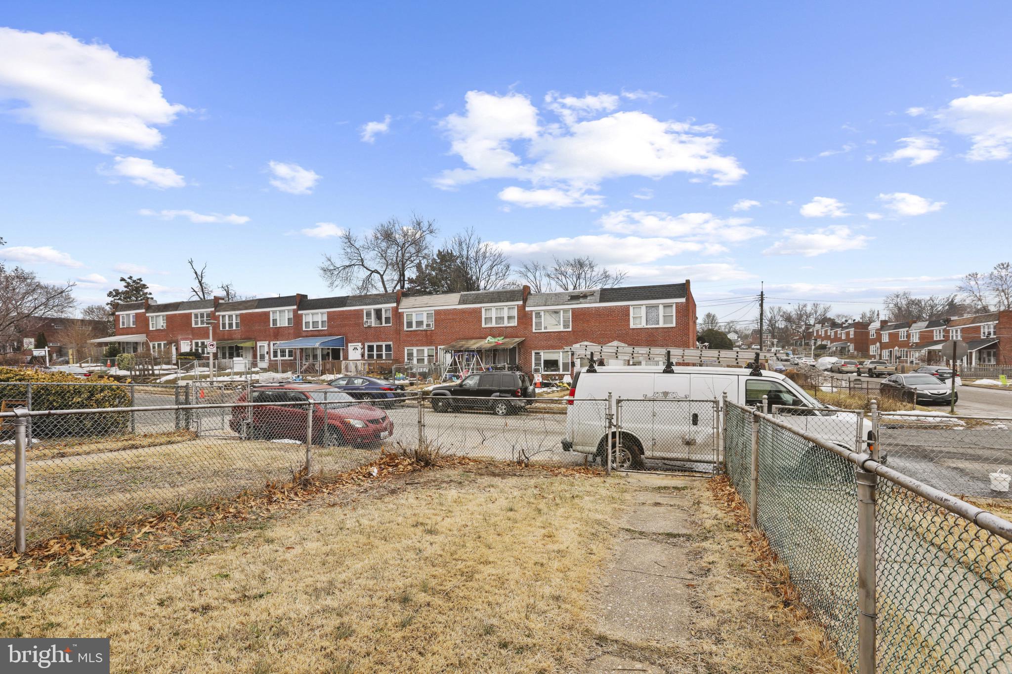 LAKELAND - Residential