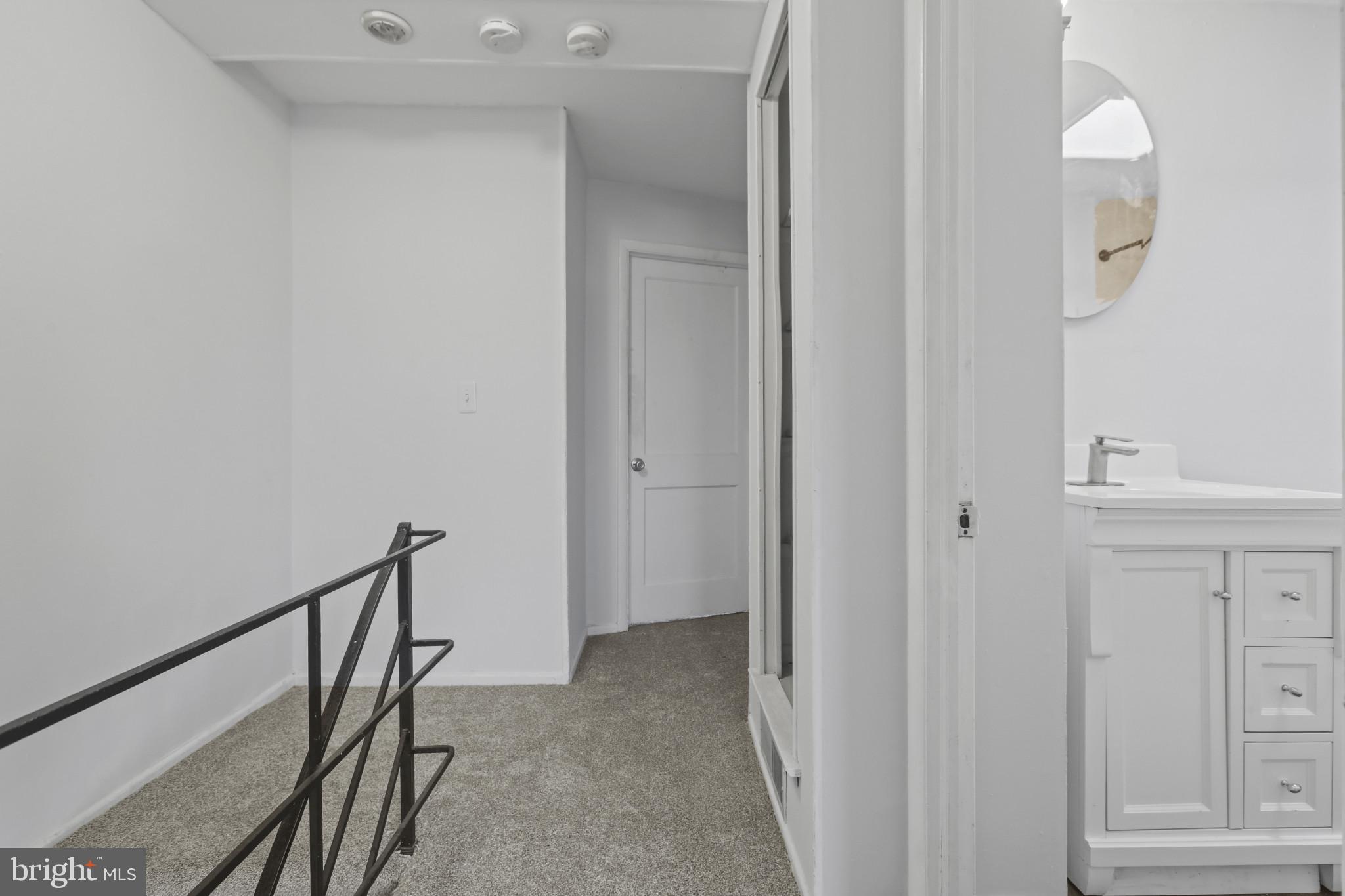 LAKELAND - Residential