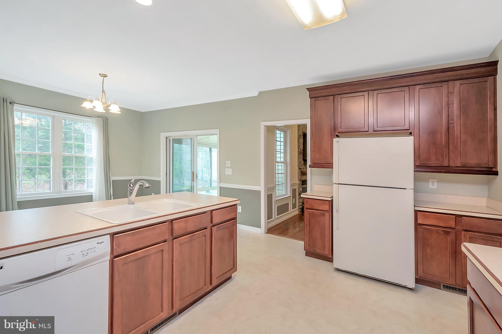 LAKE OF THE WOODS - Residential