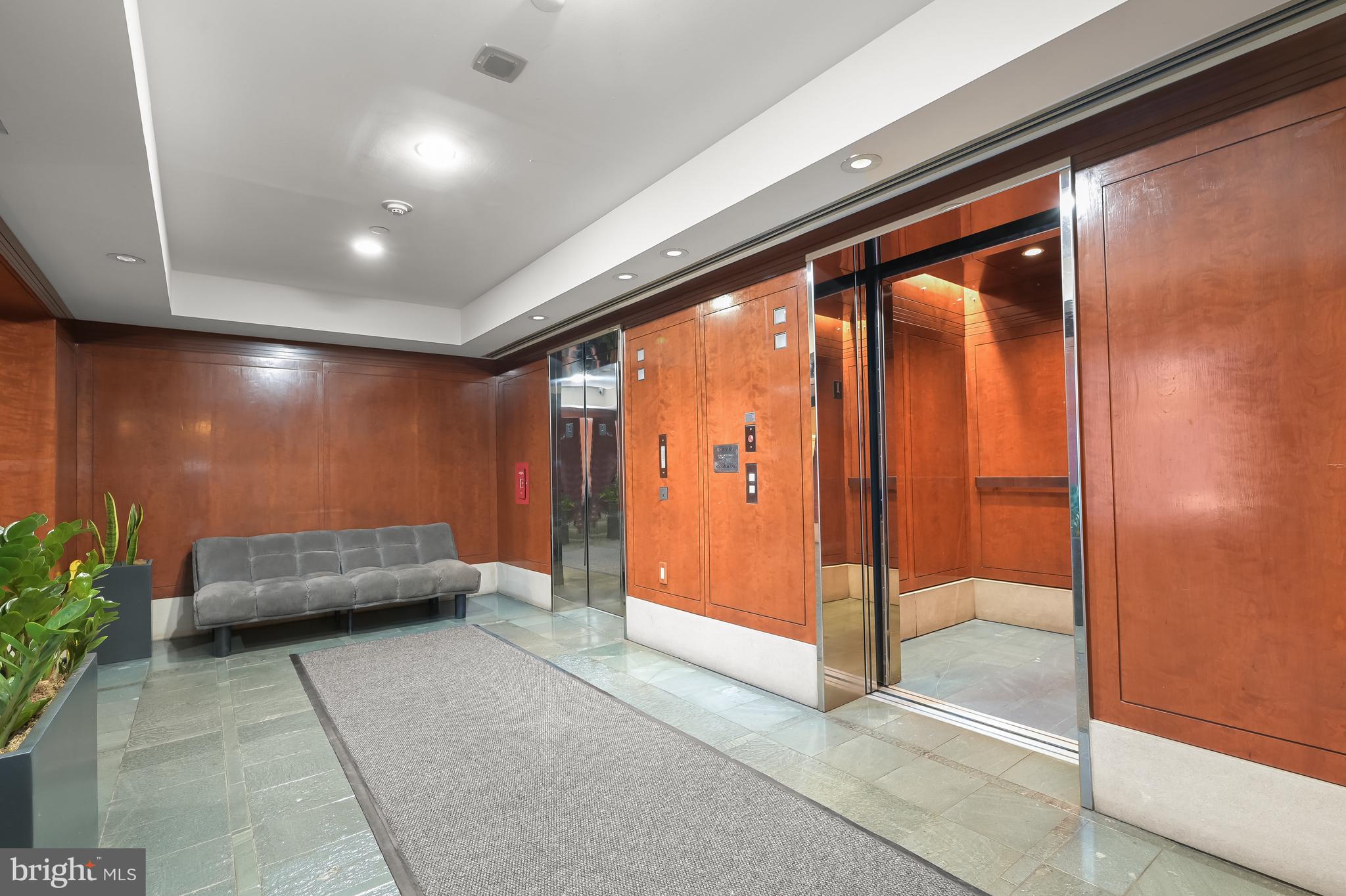2311 M STREET NW PH-1007