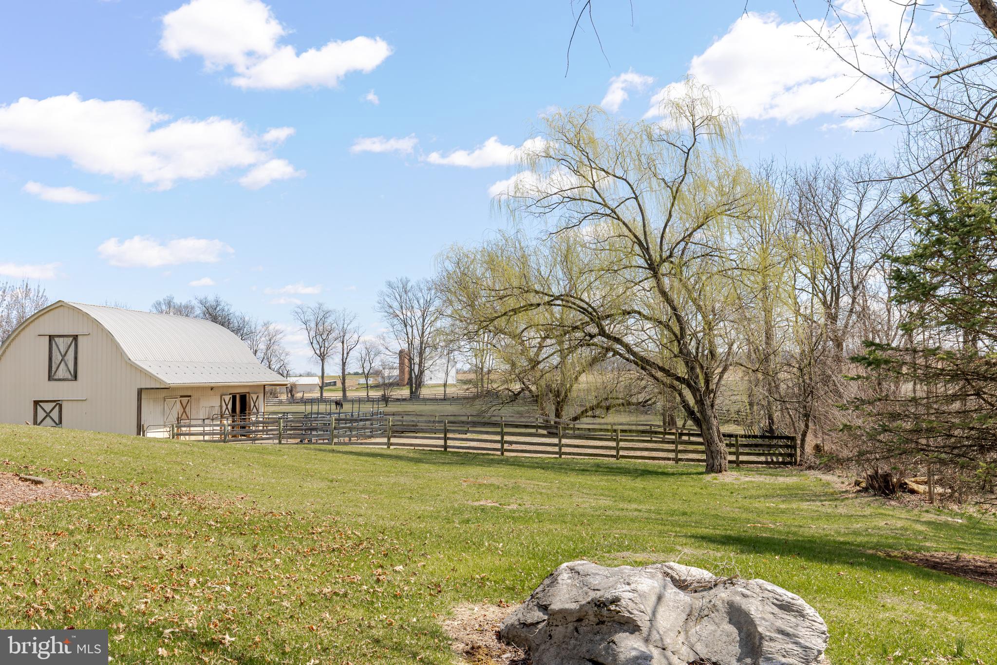 535 S MIDDLESEX ROAD