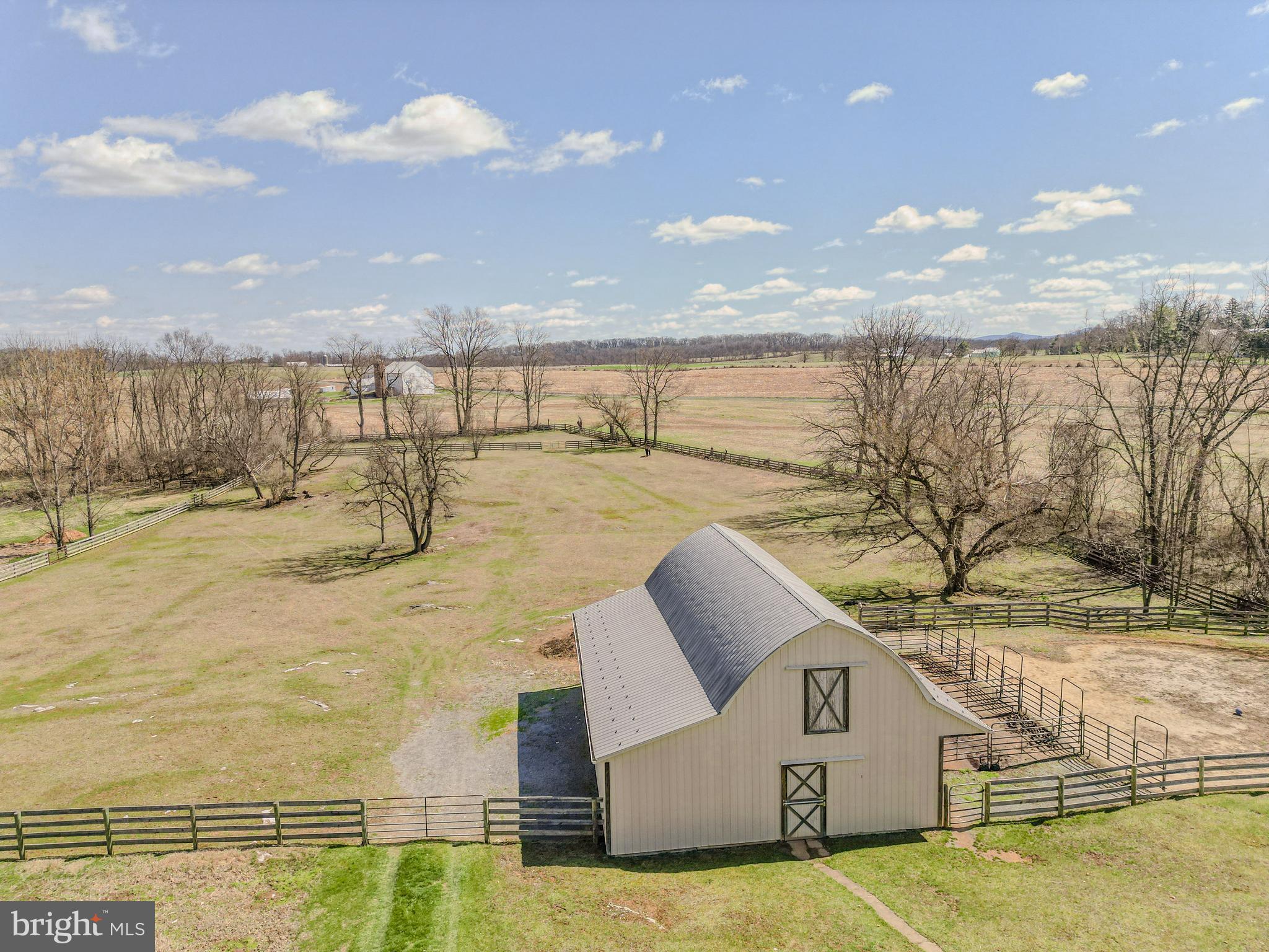 535 S MIDDLESEX ROAD