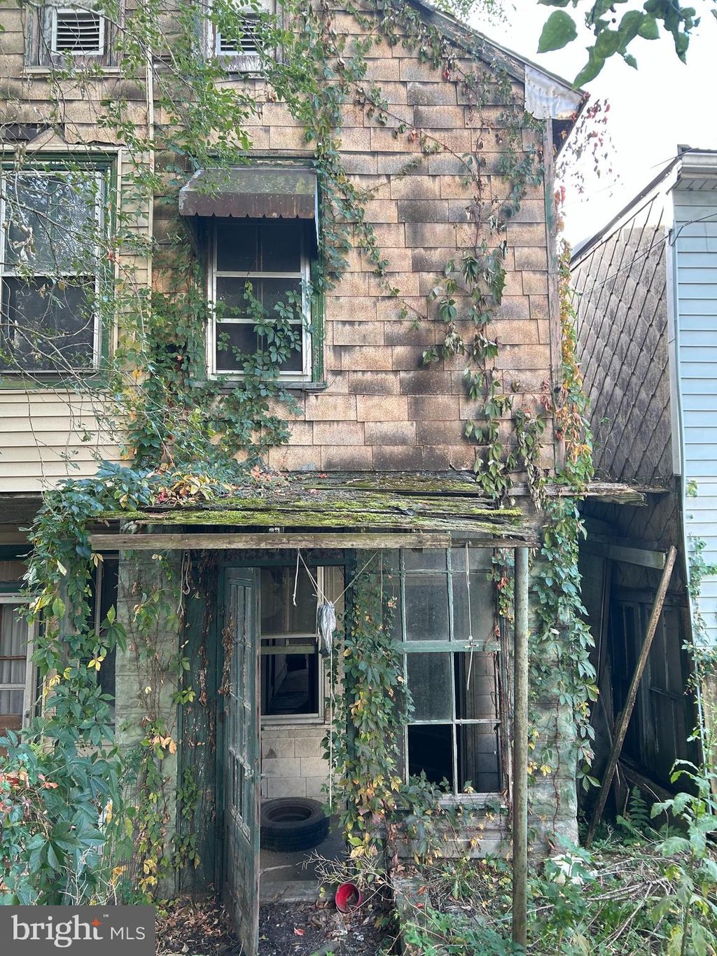 Photo of 319 S Market Street, SHAMOKIN, PA 17872 (MLS # PANU2002840)