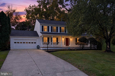 Photo of 511 Cindy Court, STERLING, VA 20164 (MLS # VALO2138414)