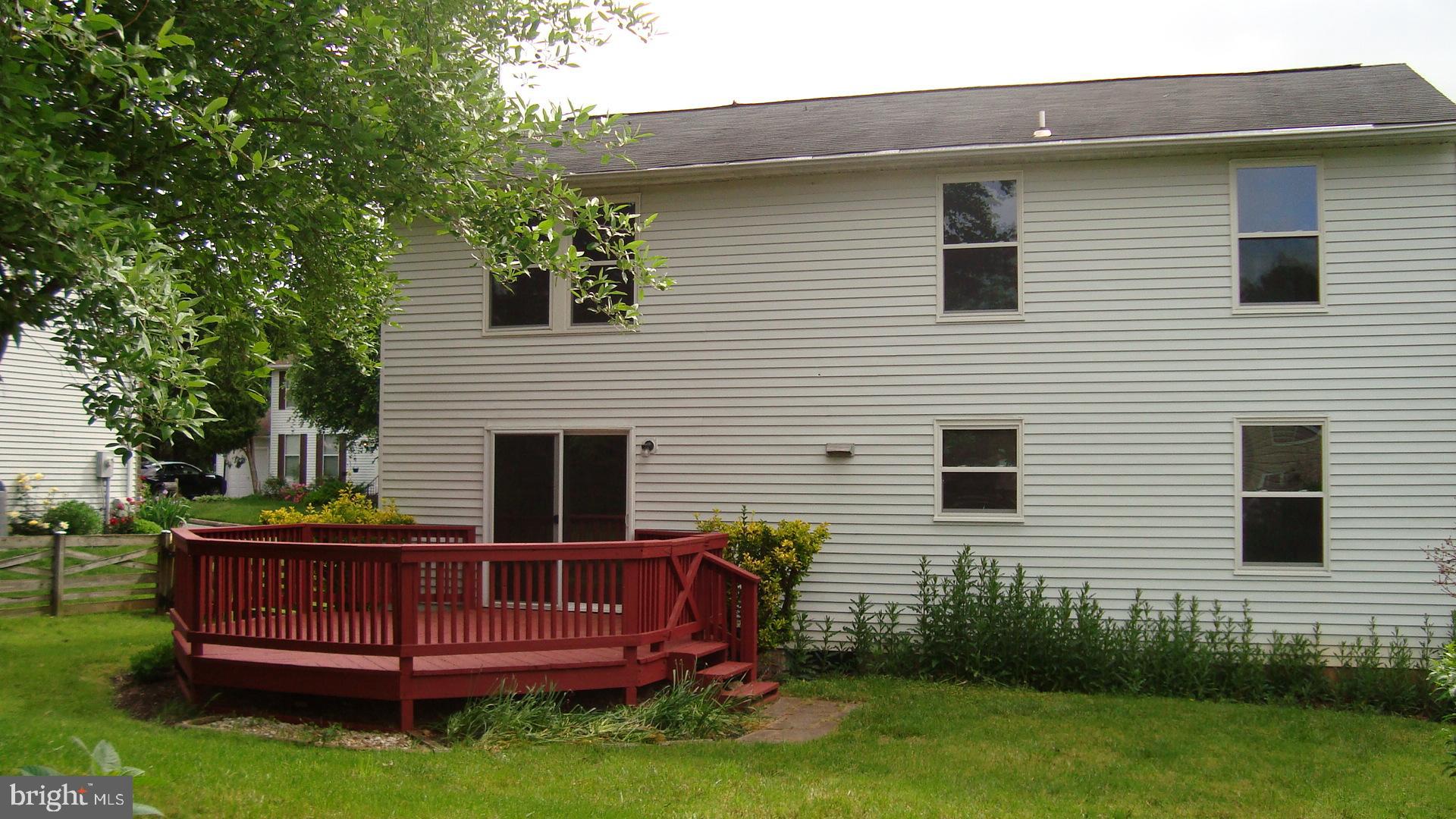 PINEDALE WOODS - Residential