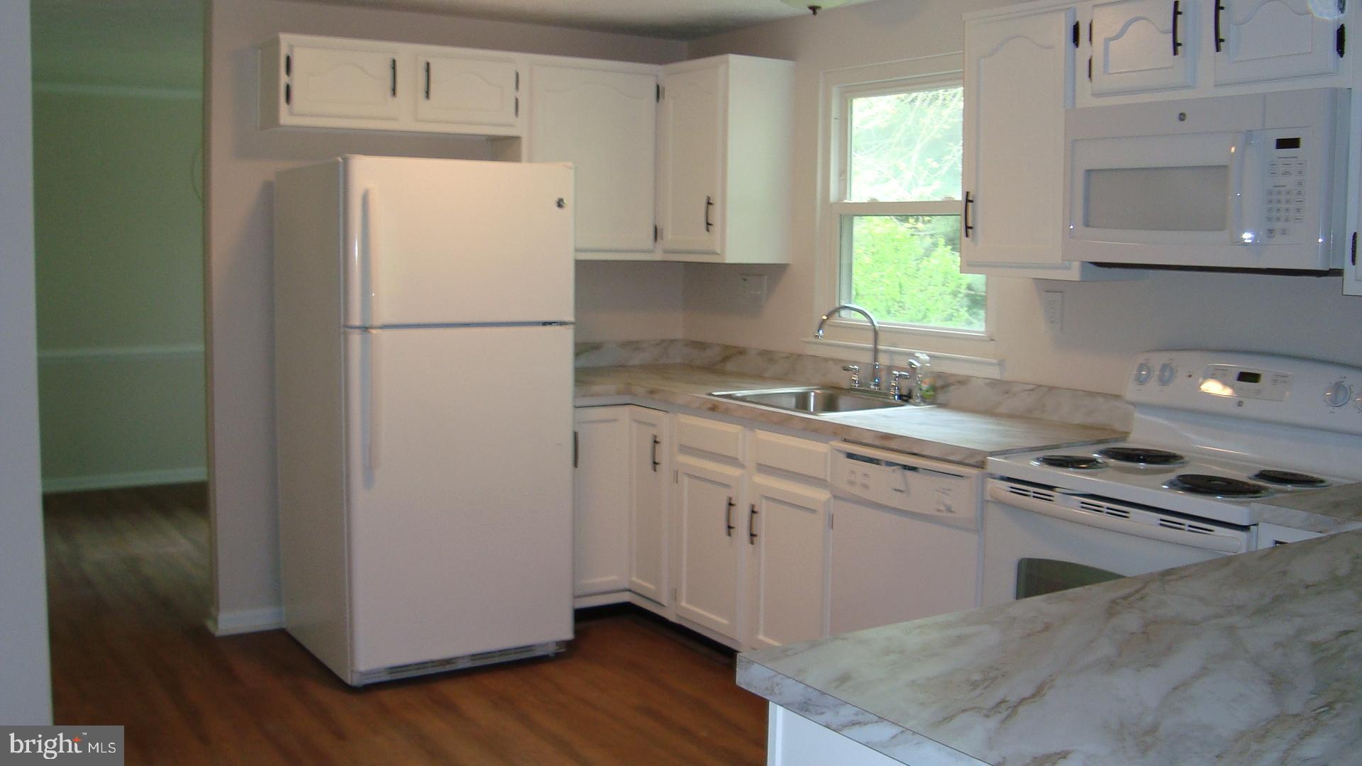 PINEDALE WOODS - Residential