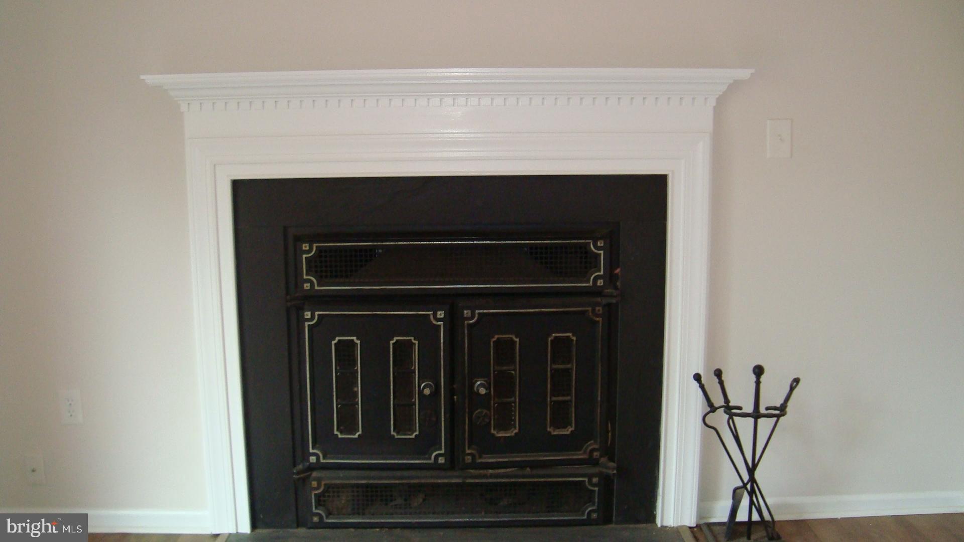 PINEDALE WOODS - Residential