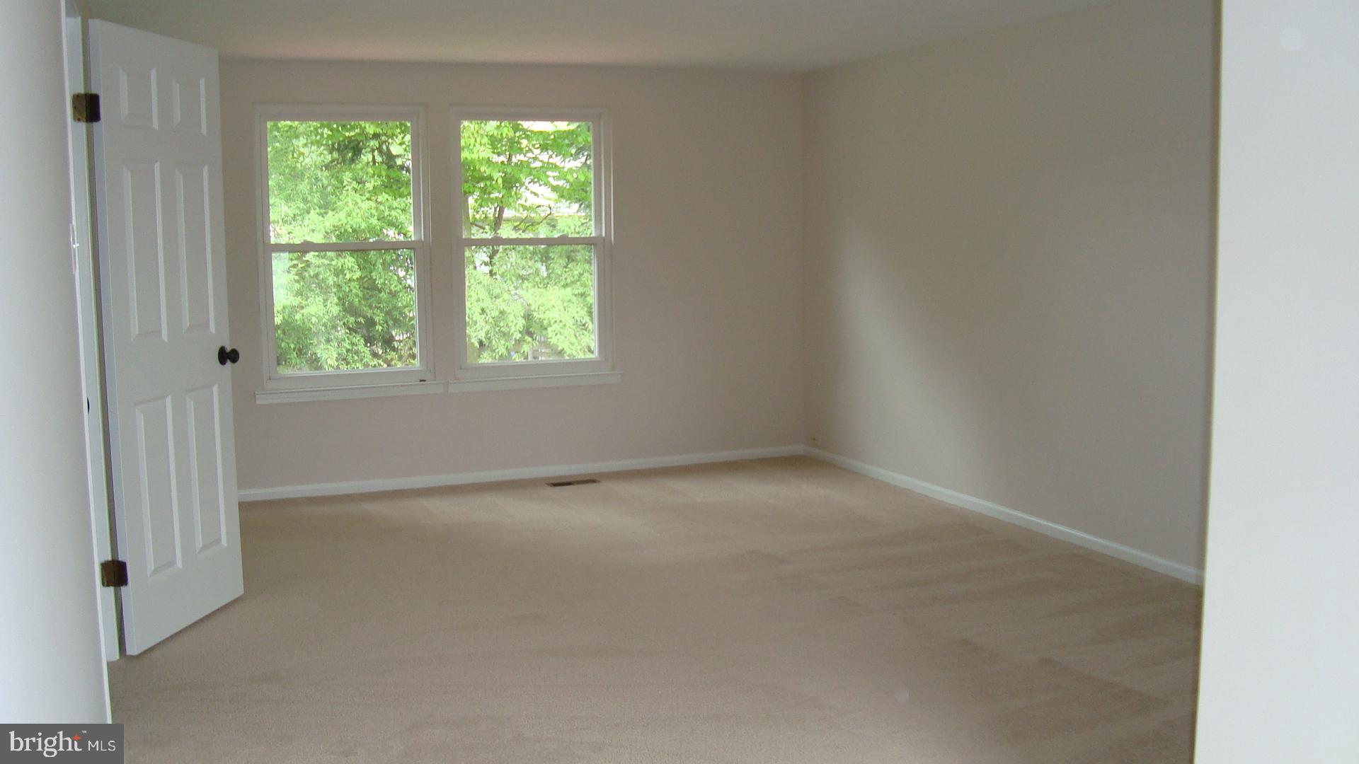 PINEDALE WOODS - Residential