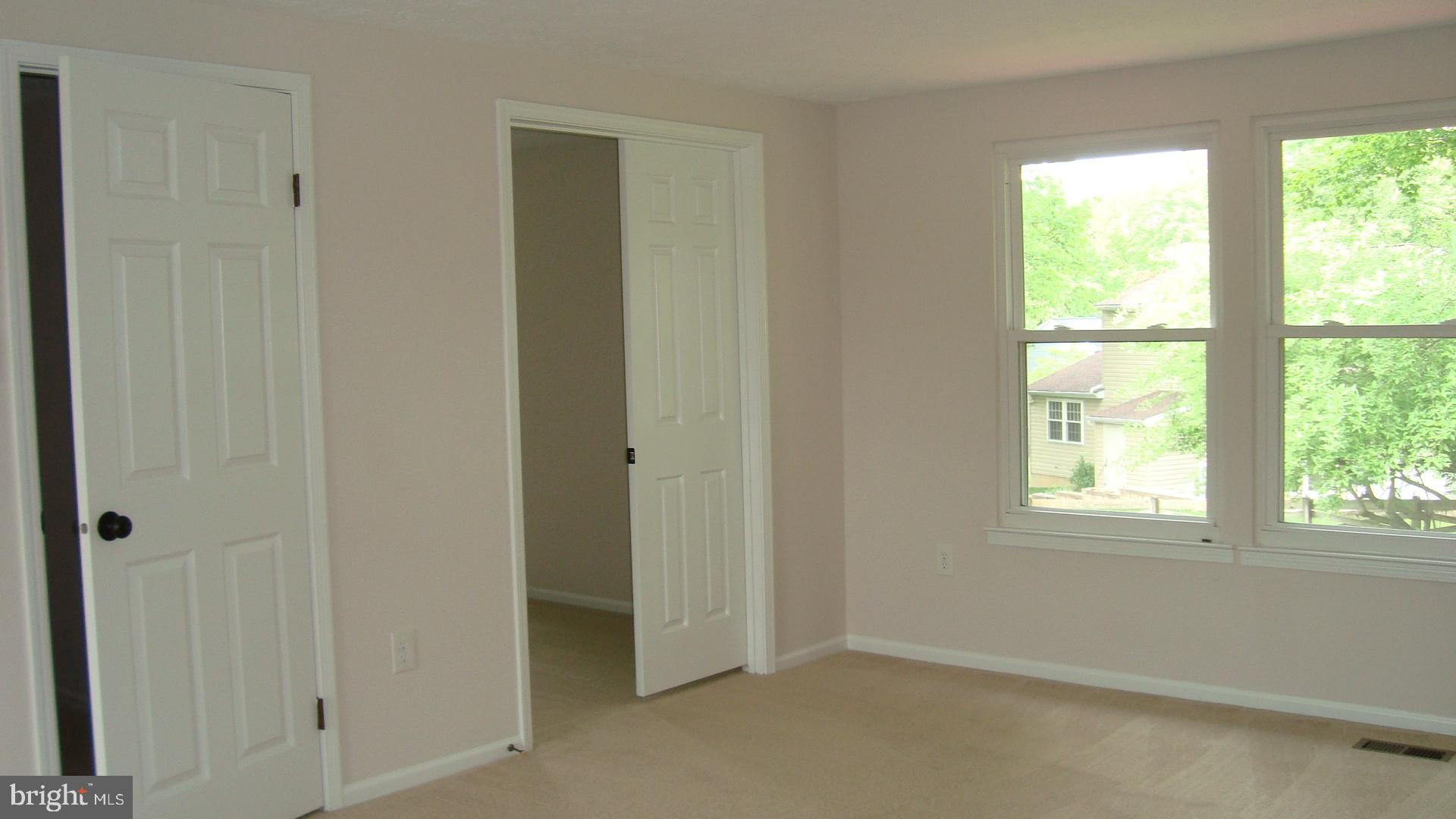 PINEDALE WOODS - Residential