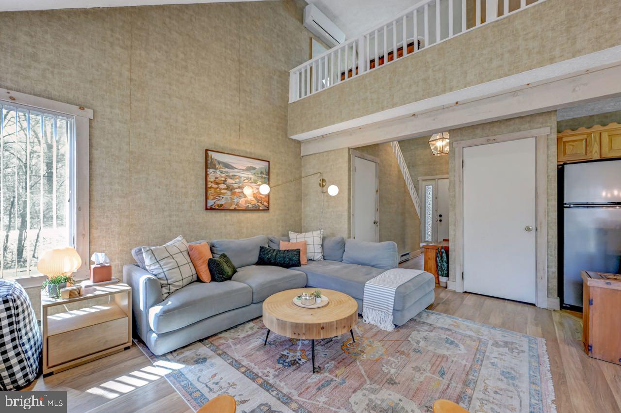 SNOW RIDGE VILLAGE - Residential