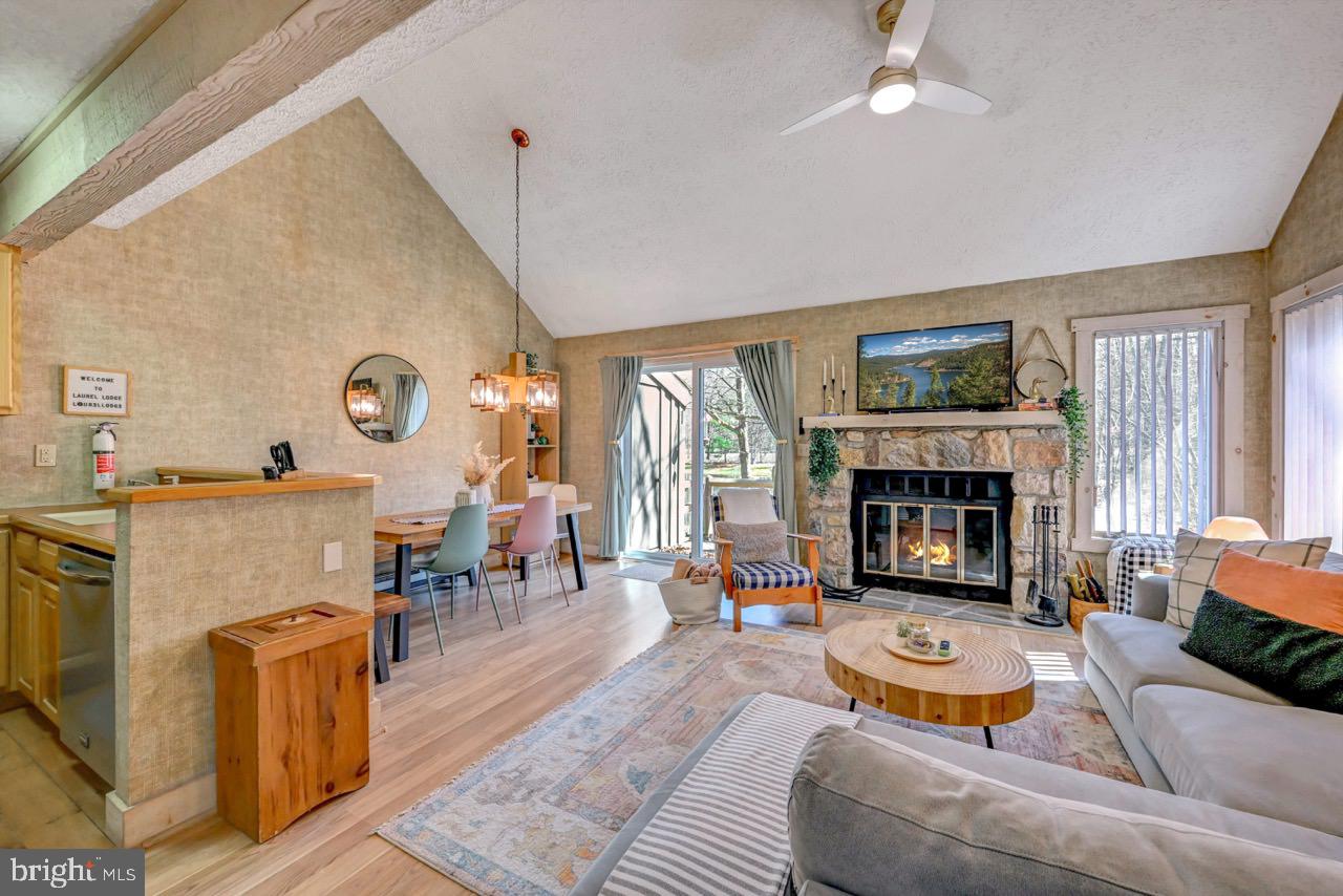 SNOW RIDGE VILLAGE - Residential