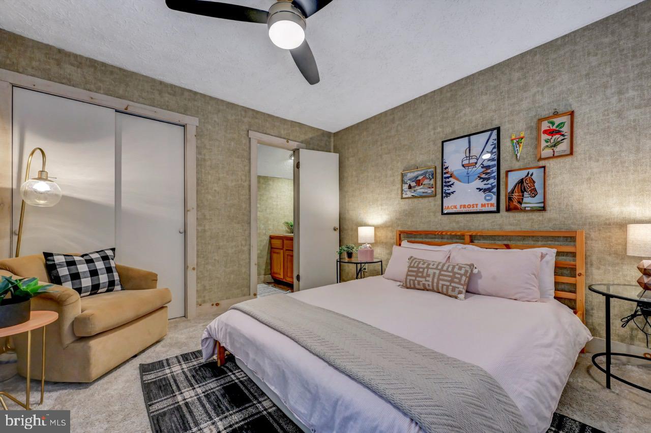 SNOW RIDGE VILLAGE - Residential