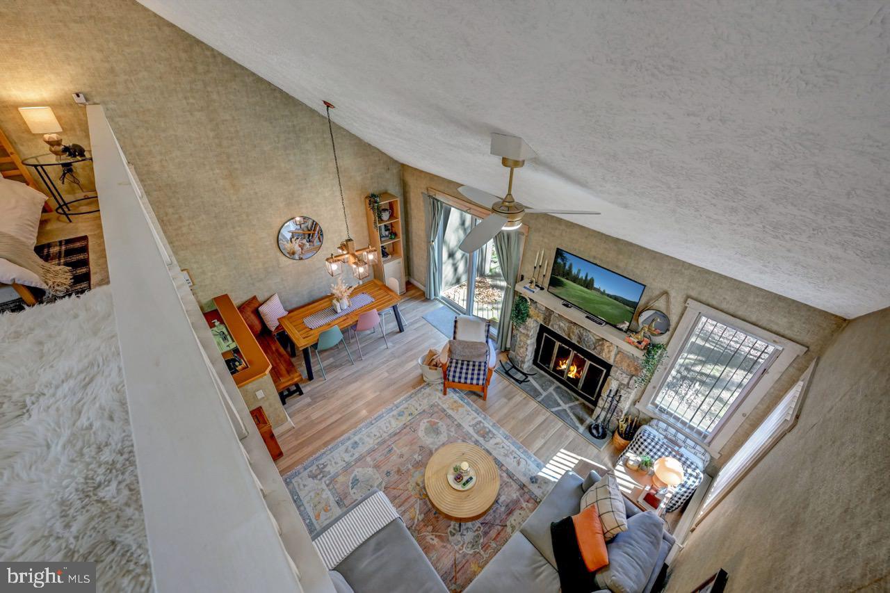 SNOW RIDGE VILLAGE - Residential