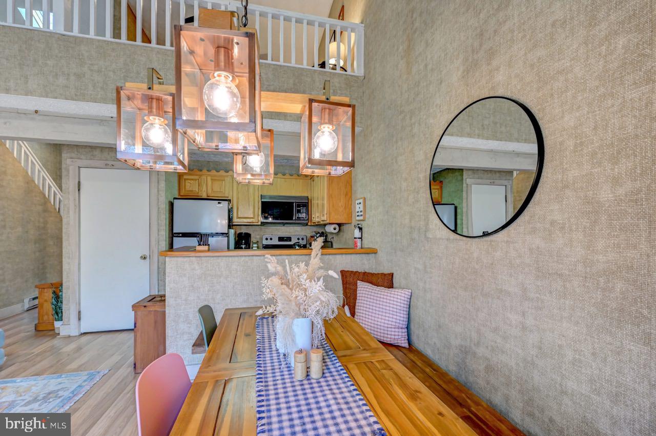 SNOW RIDGE VILLAGE - Residential