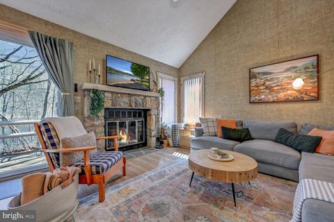 65 SNOW SHOE LAKE HARMONY PA 18624