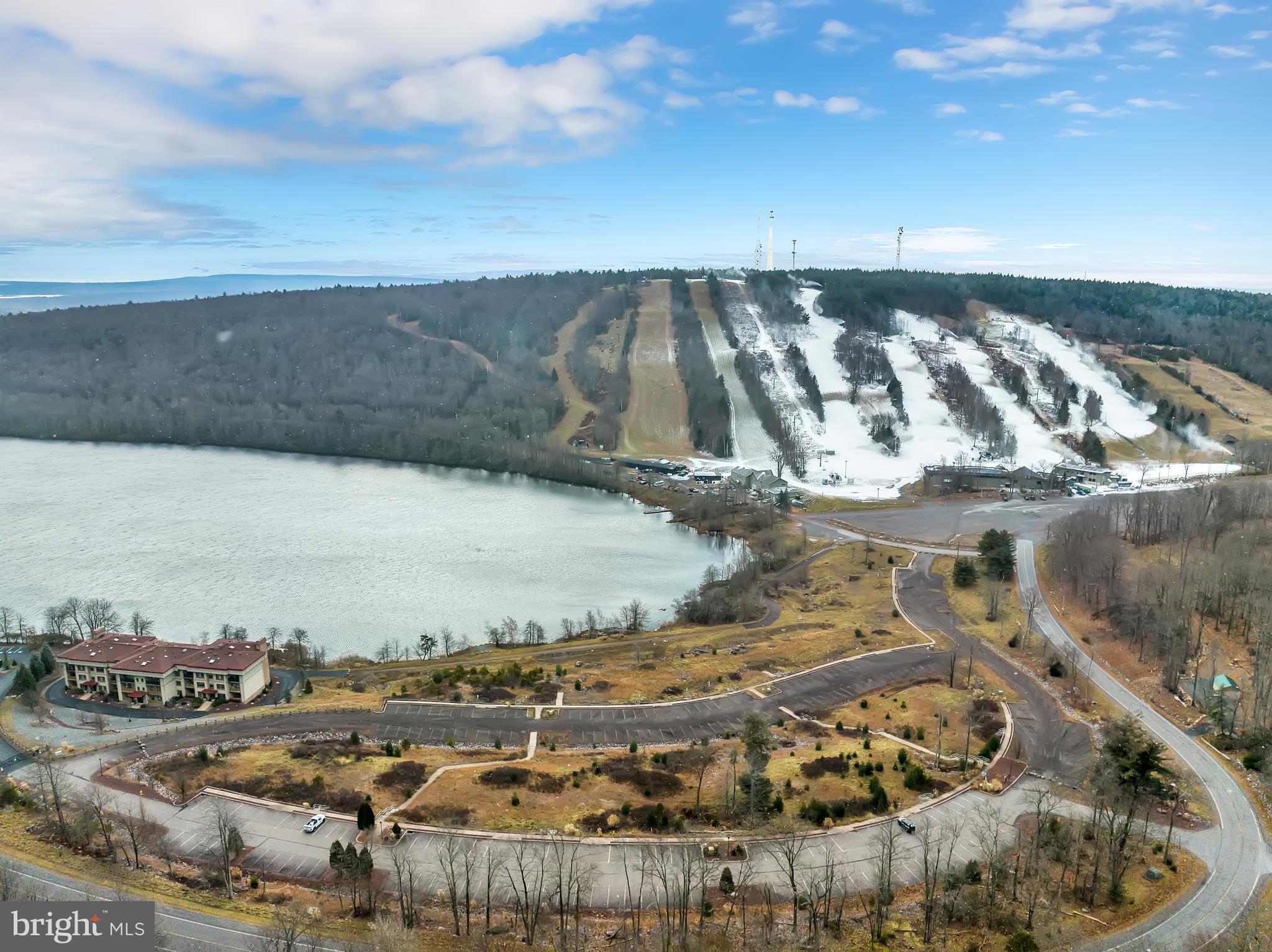 SNOW RIDGE VILLAGE - Residential