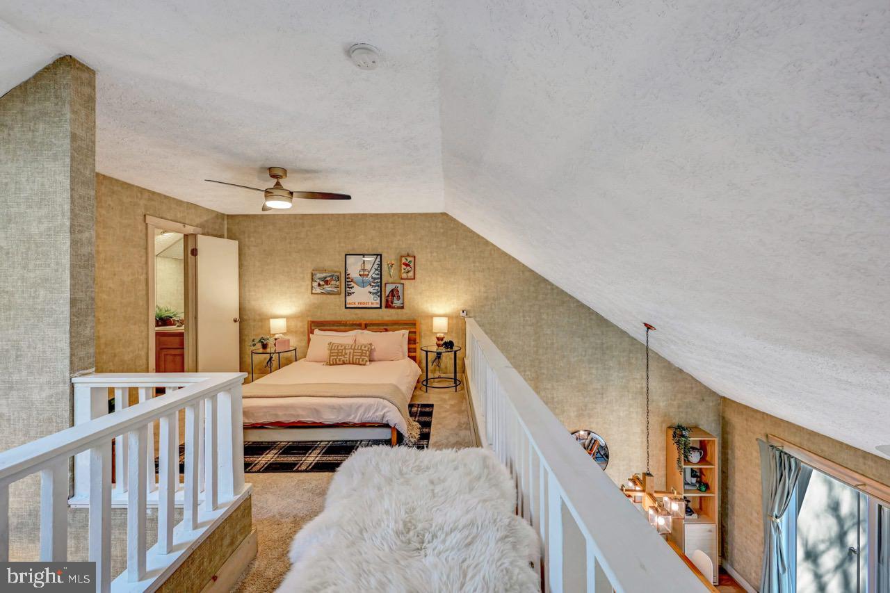 SNOW RIDGE VILLAGE - Residential